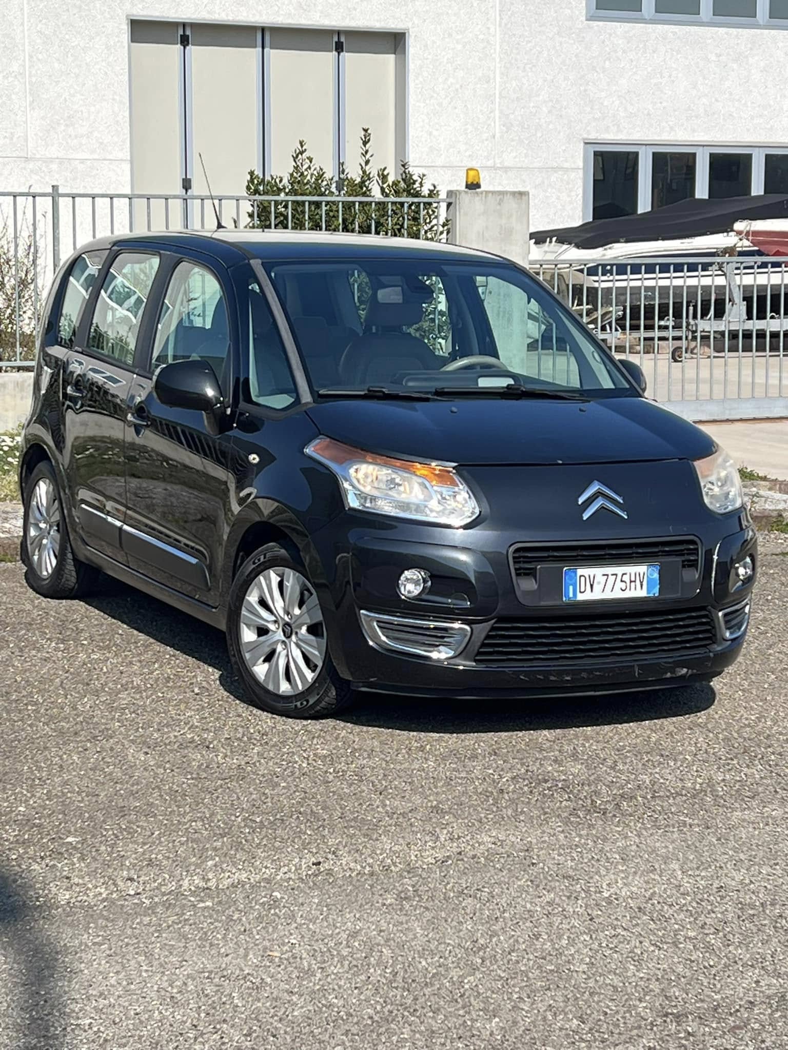 
CITROEN C3 PICASSO 1.6 HDi 110 Airdream Exclusive Style full									