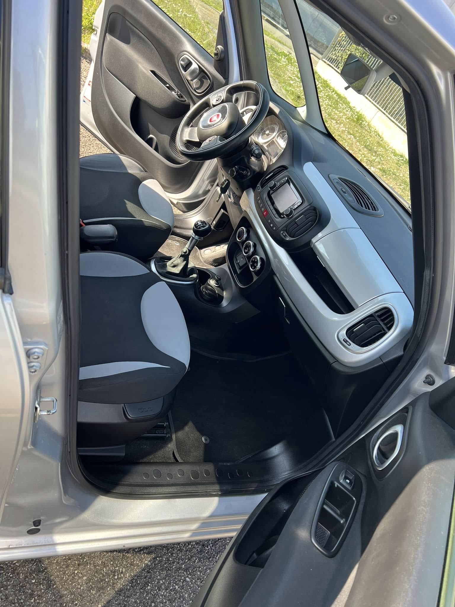 
FIAT500L Living 1.6 Multijet Lounge full									