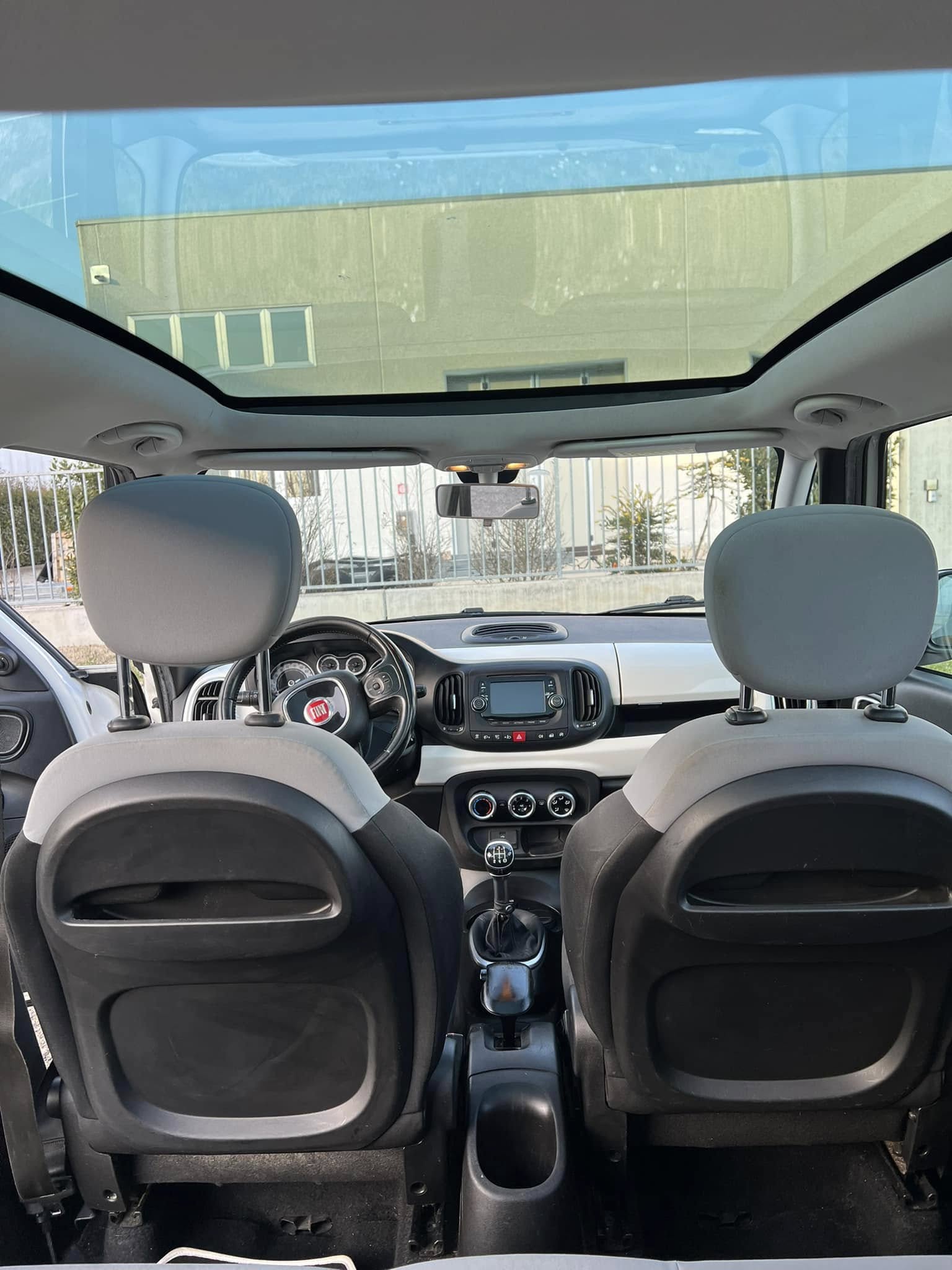 
Fiat500L PANORAMIC 1.3 Multijet Lounge full									