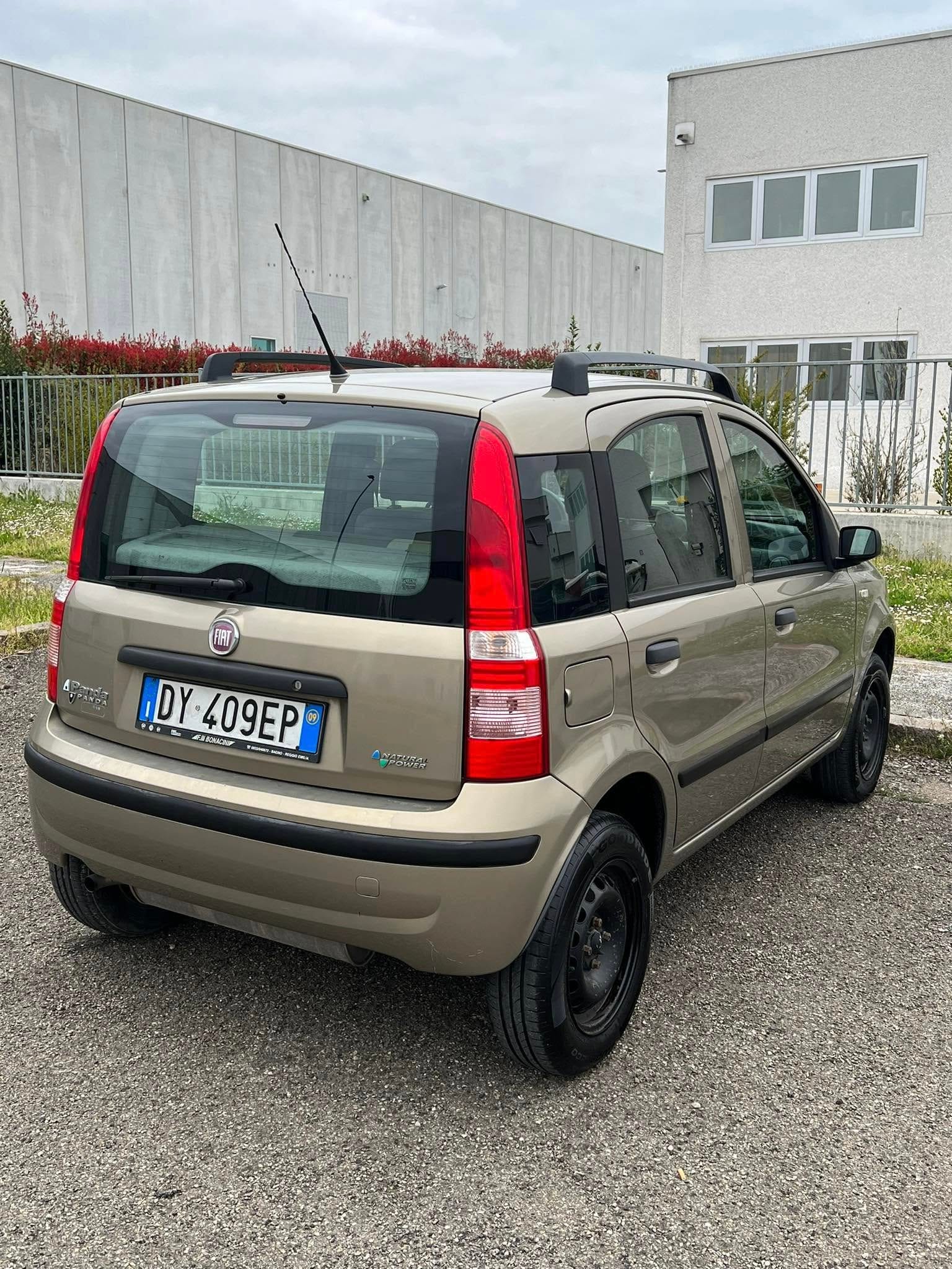 
FIAT PANDA 1.2 Dynamic Natural Power Mamy full									
