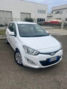 Hyundai i20 1.2 5P Sound Edition 2014
