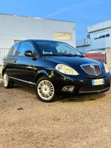 LanciaYPSILON 1.2 69 CV Elle2011