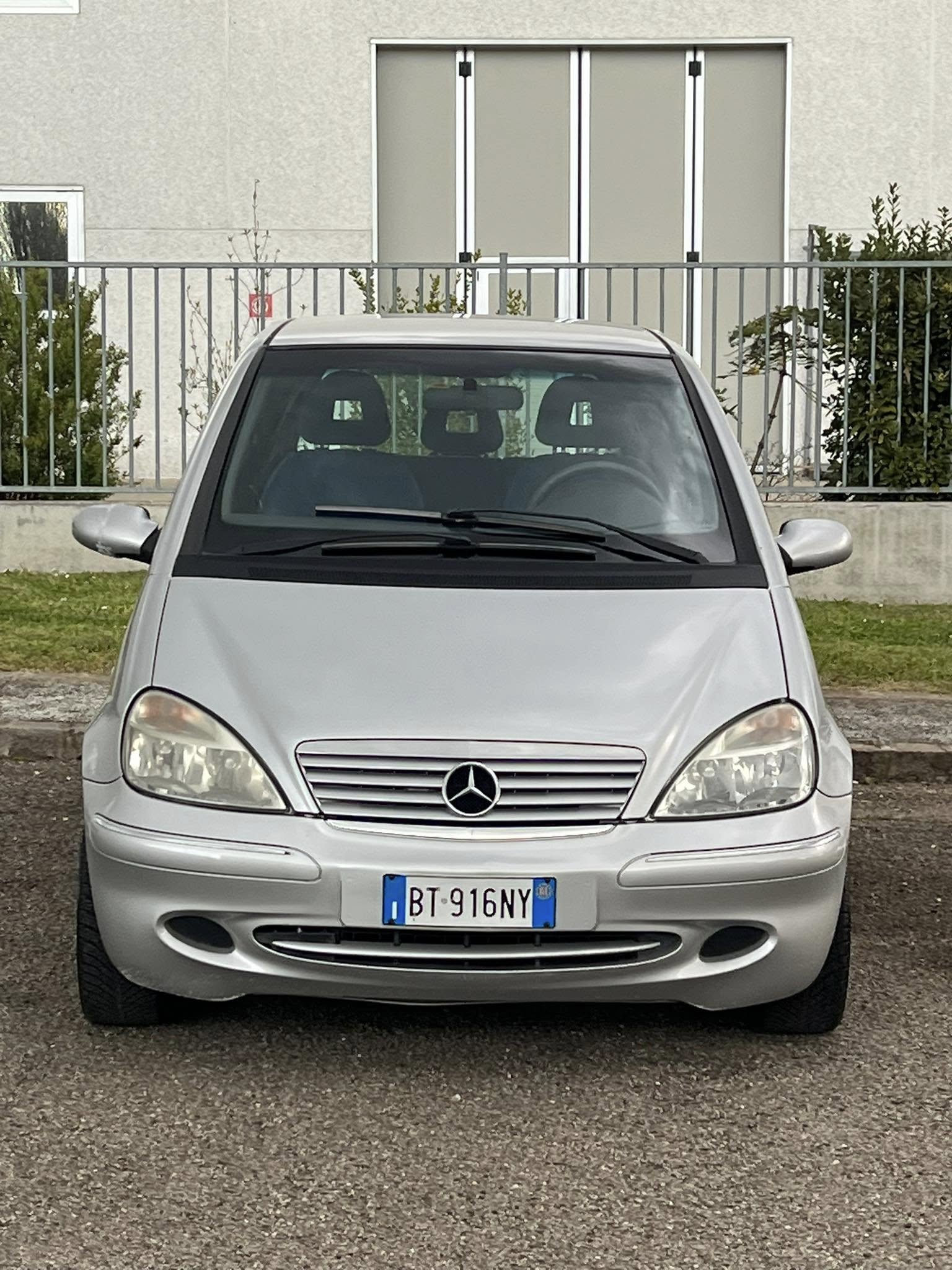 MERCEDES CLASSE A 160 cat Avantgarde