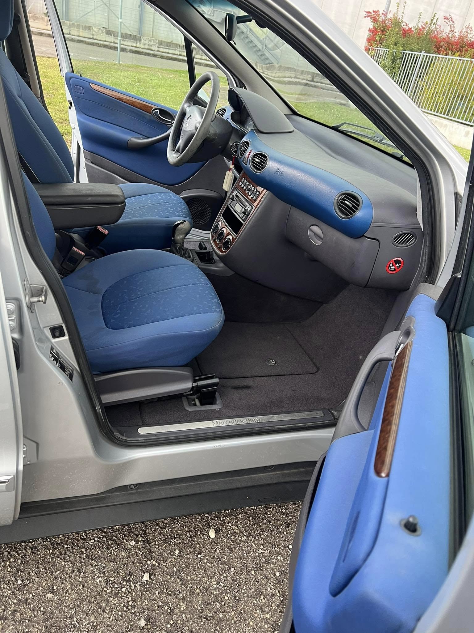 
MERCEDES CLASSE A 160 cat Avantgarde full									