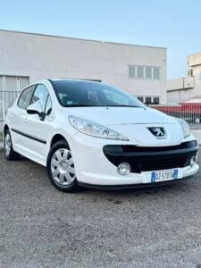 PEUGEOT 207 1.4 8V 75CV 5P Energie Sport ECO 2010
