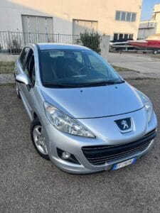 Peugeot 207 1.4 HDi 70CV 5P XS 2011