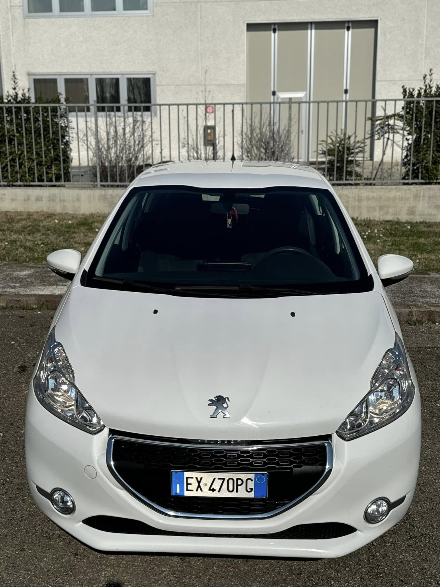 Peugeot208 1ª serie PureTech 82 5P Allure2015