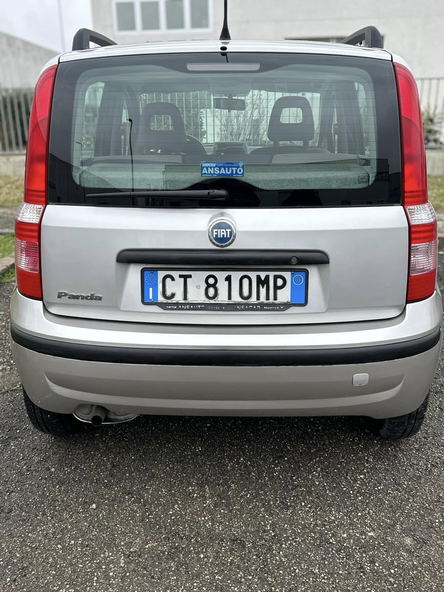
FiatPanda 1.2 Emotion full									