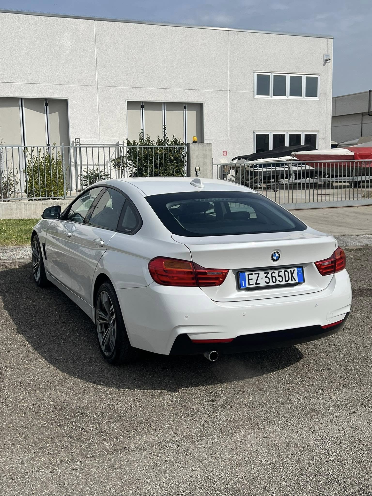 
BMW 420d xDrive Gran Coupe Luxury 2015 full									