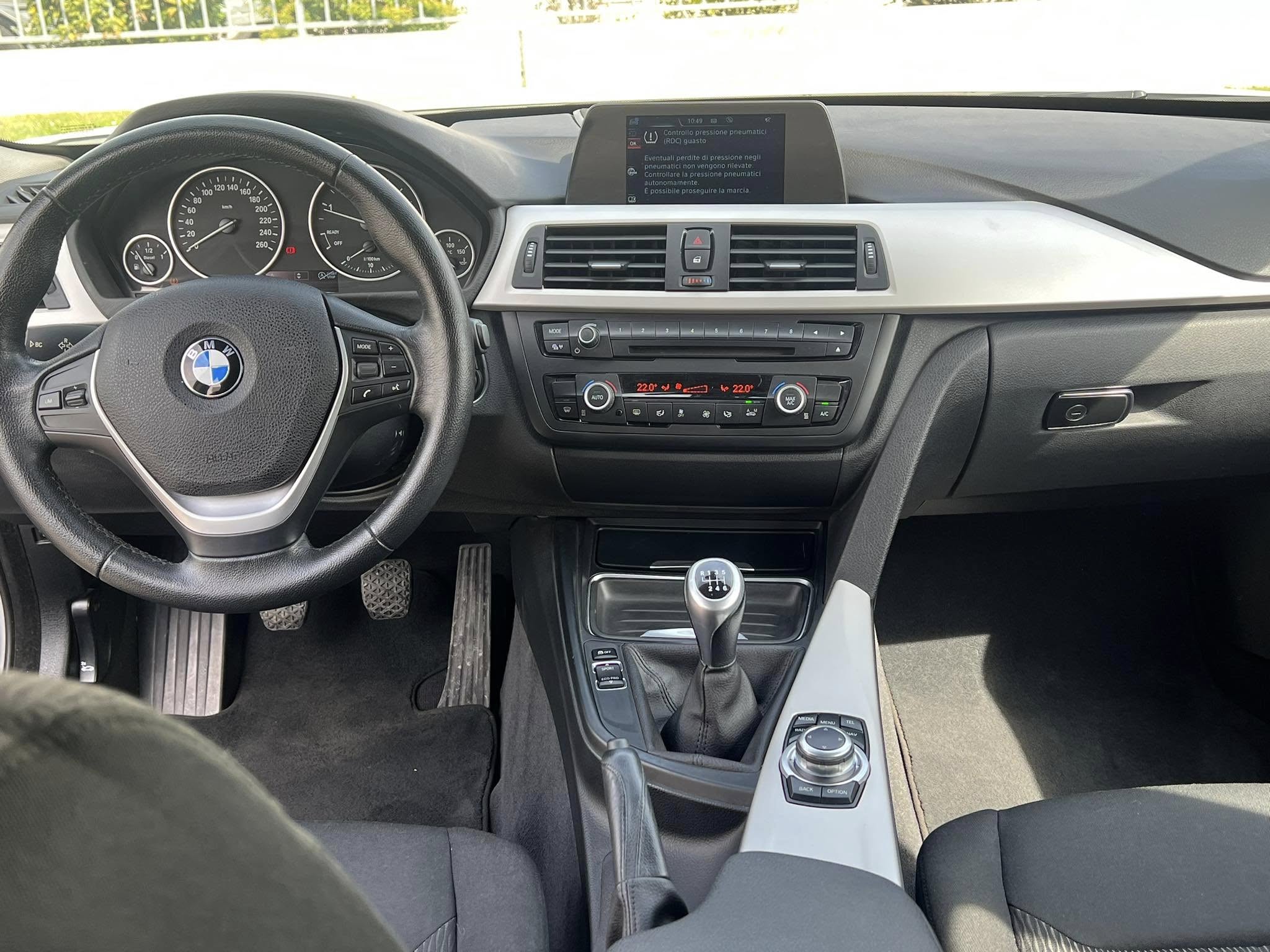 
BMW 420d xDrive Gran Coupe Luxury 2015 full									