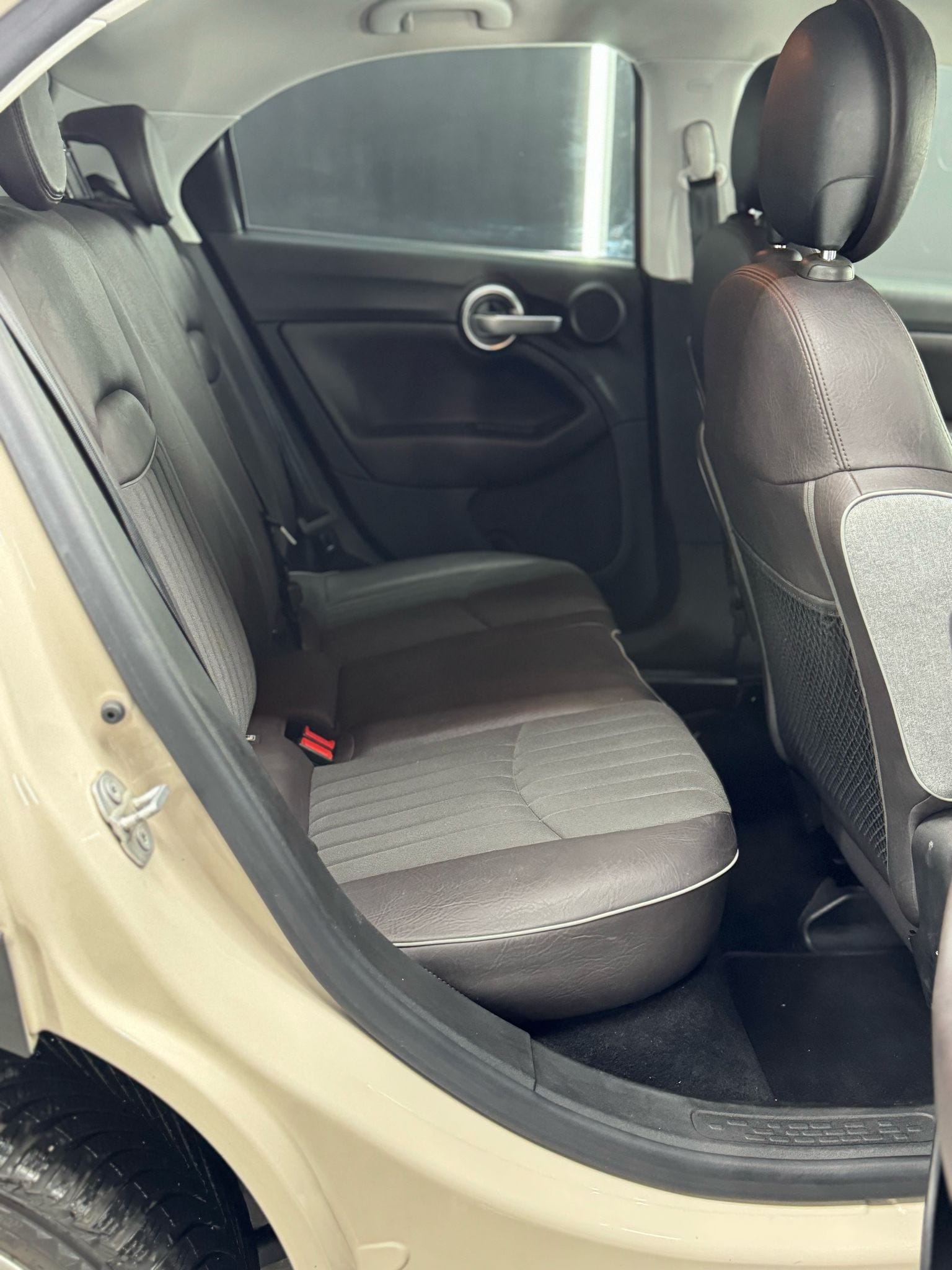 
FIAT 500X 1.6 MultiJet 120 CV Business 2015 full									