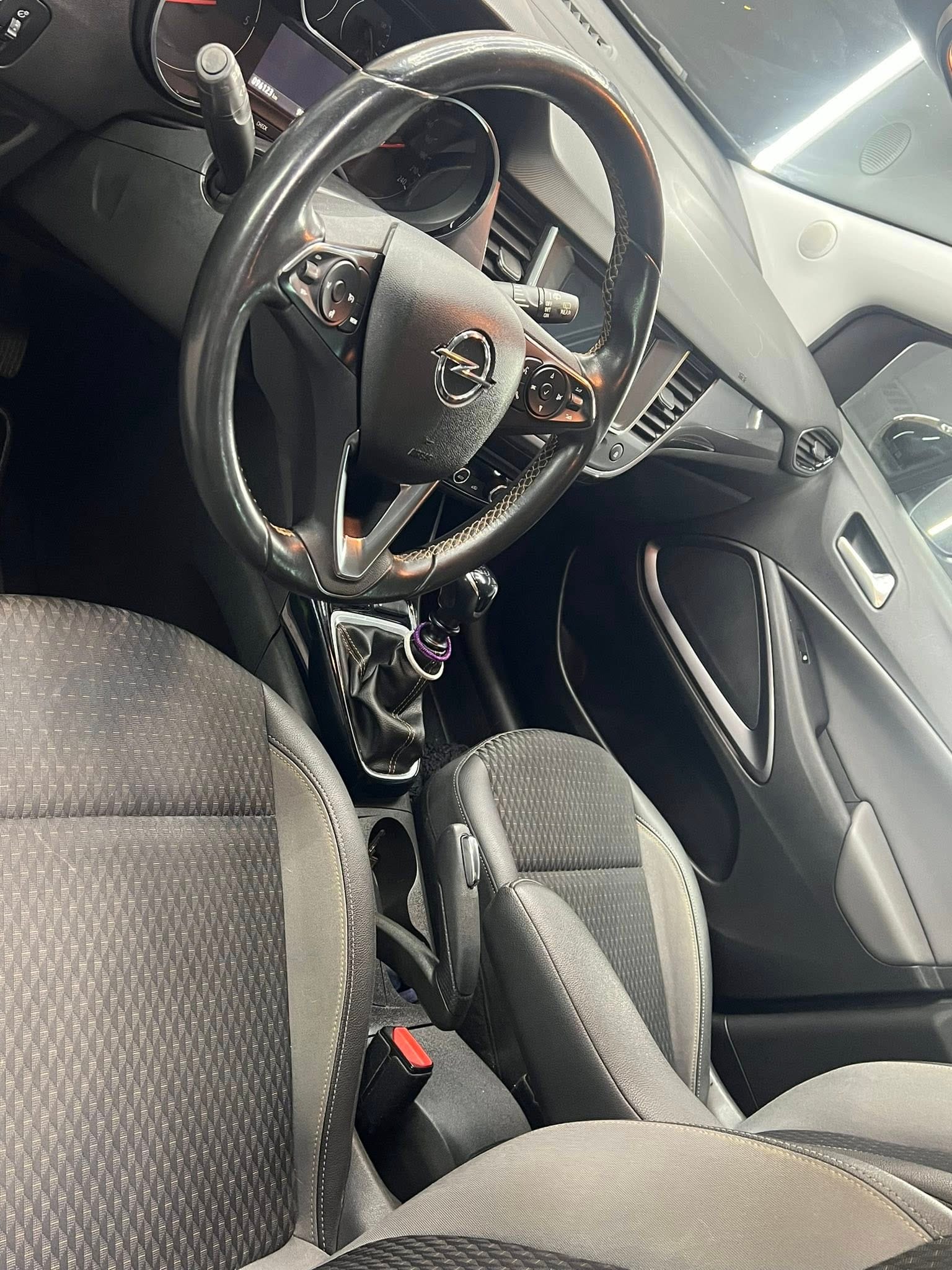 
OPEL Crossland X 1.6 ECOTEC D 120 CV StarteStop Ultimate 2018 full									