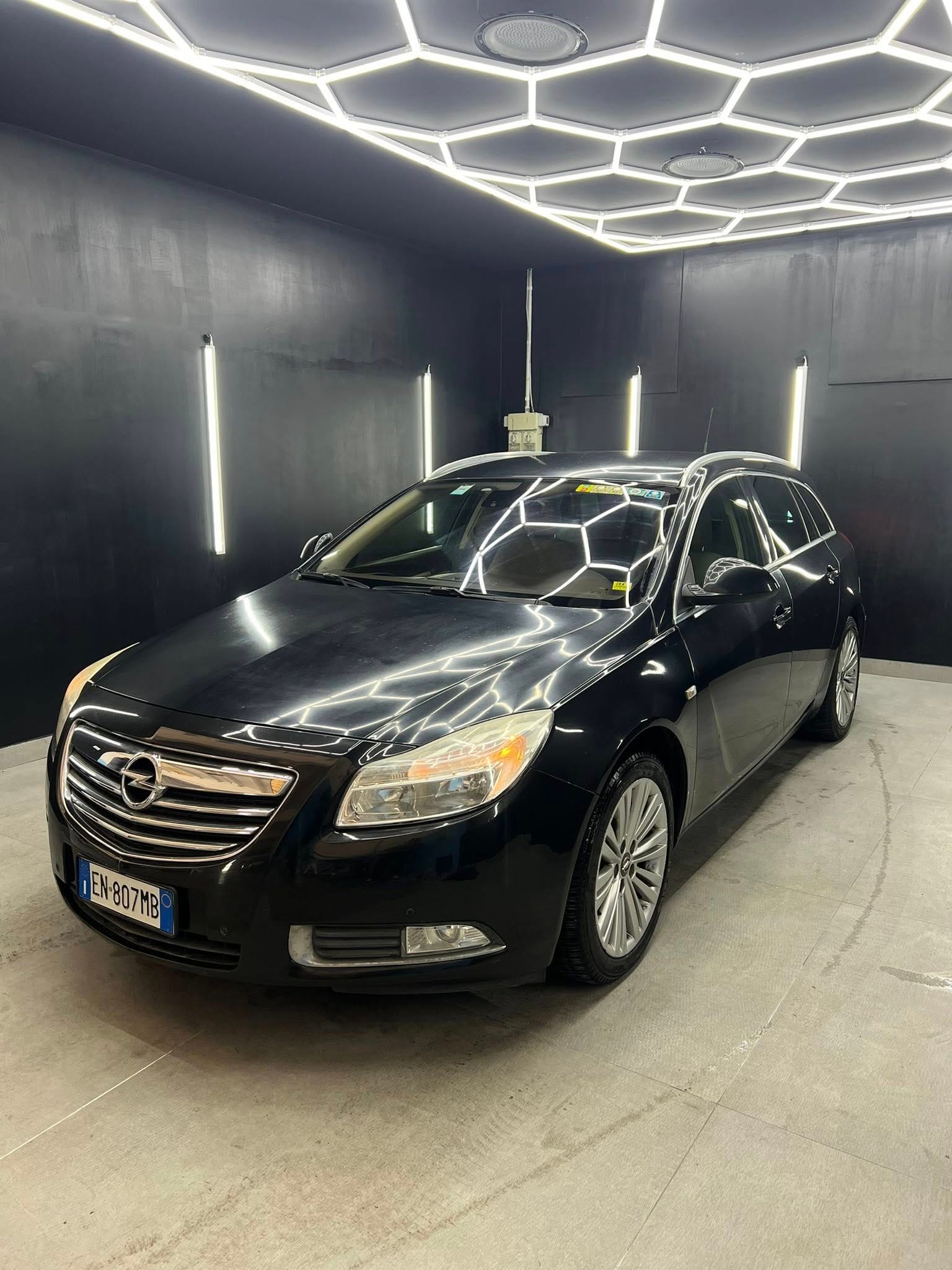 
OPEL INSIGNA 2.0 CDTI Sports Tourer Cosmo 2012 full									