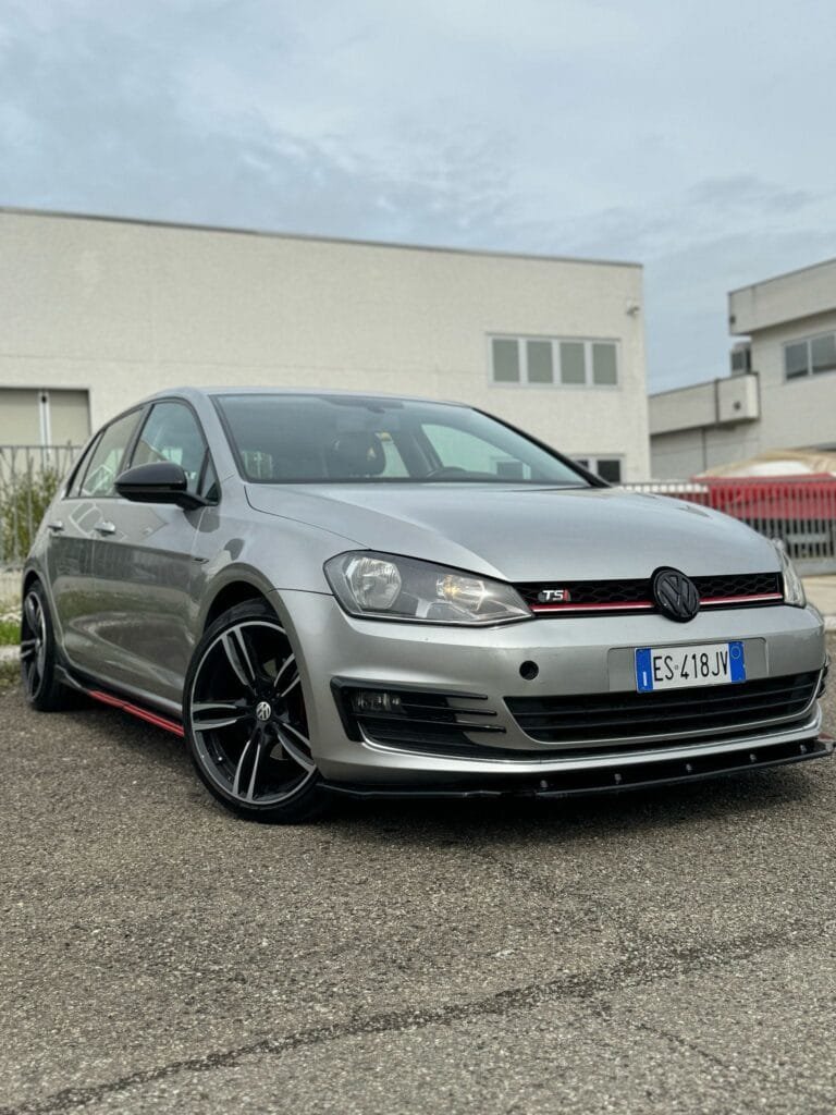 VOLKSWAGENGOLF Business 1.4 TSI 5P Highline BlueMotion Technology2013