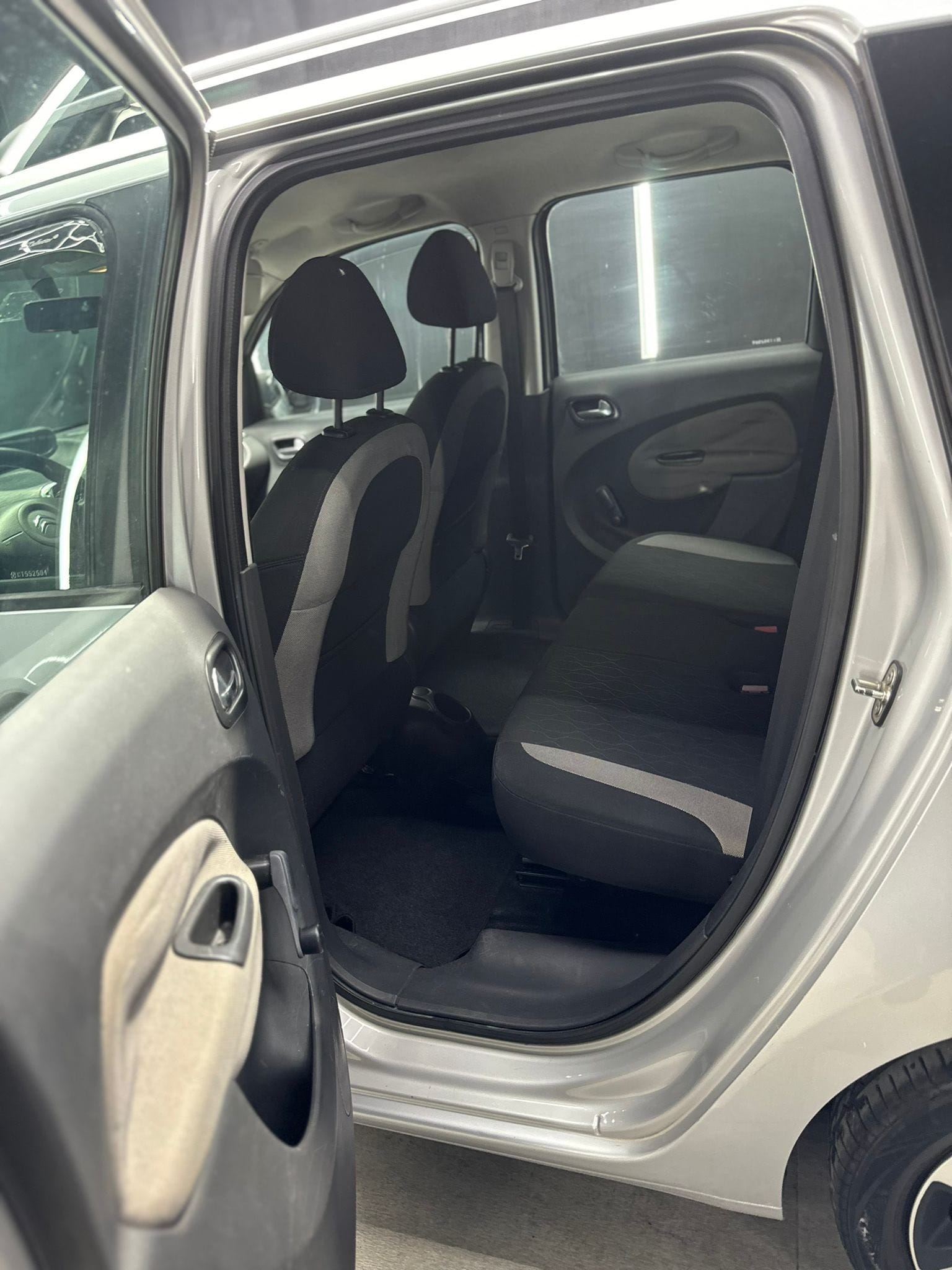 
CITROENC3 Picasso 1.4 VTi 95 Exclusive Limited2013 full									