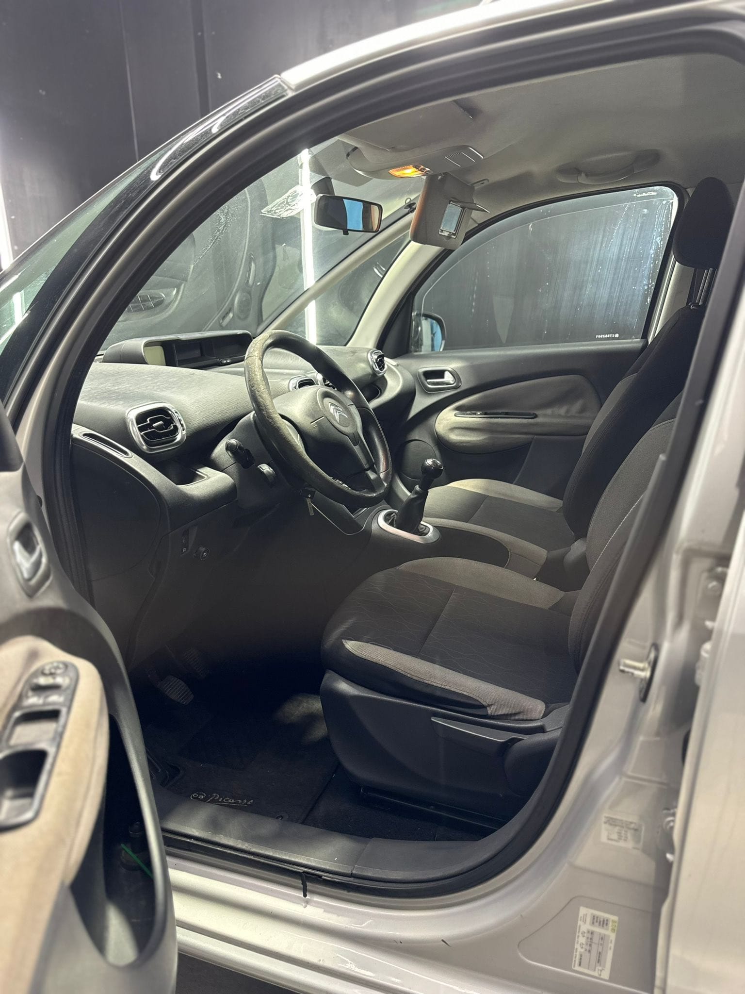 
CITROENC3 Picasso 1.4 VTi 95 Exclusive Limited2013 full									