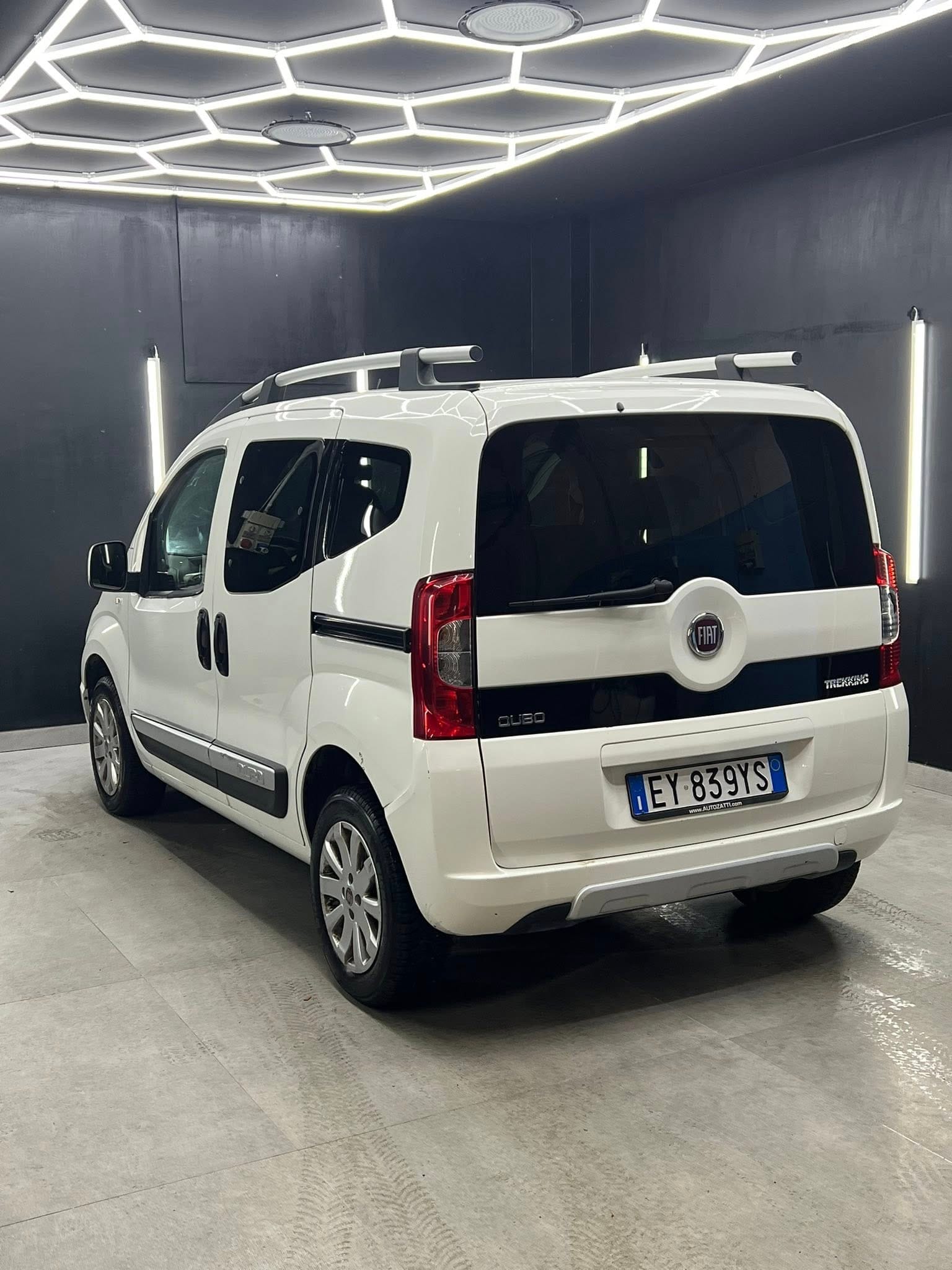 
FIATQUBO 1.3 MJT 75 CV Trekking2015 full									