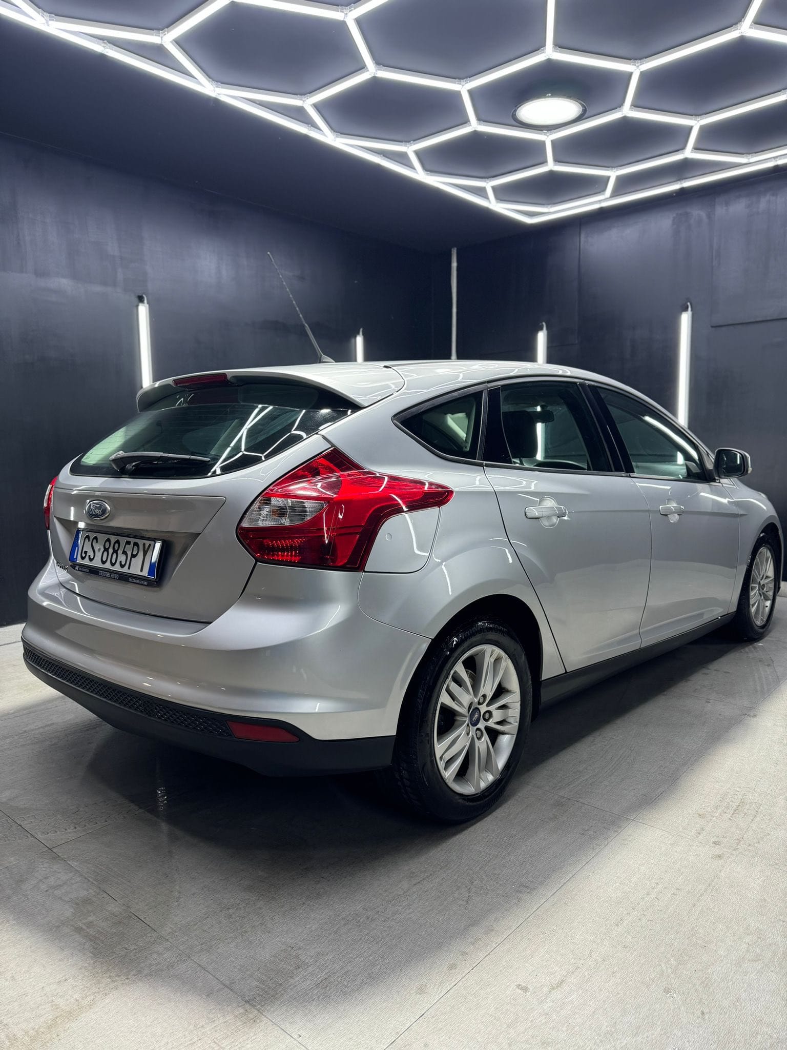 
FORDFOCUS 1.6 TDCi 95 CV Titanium full									