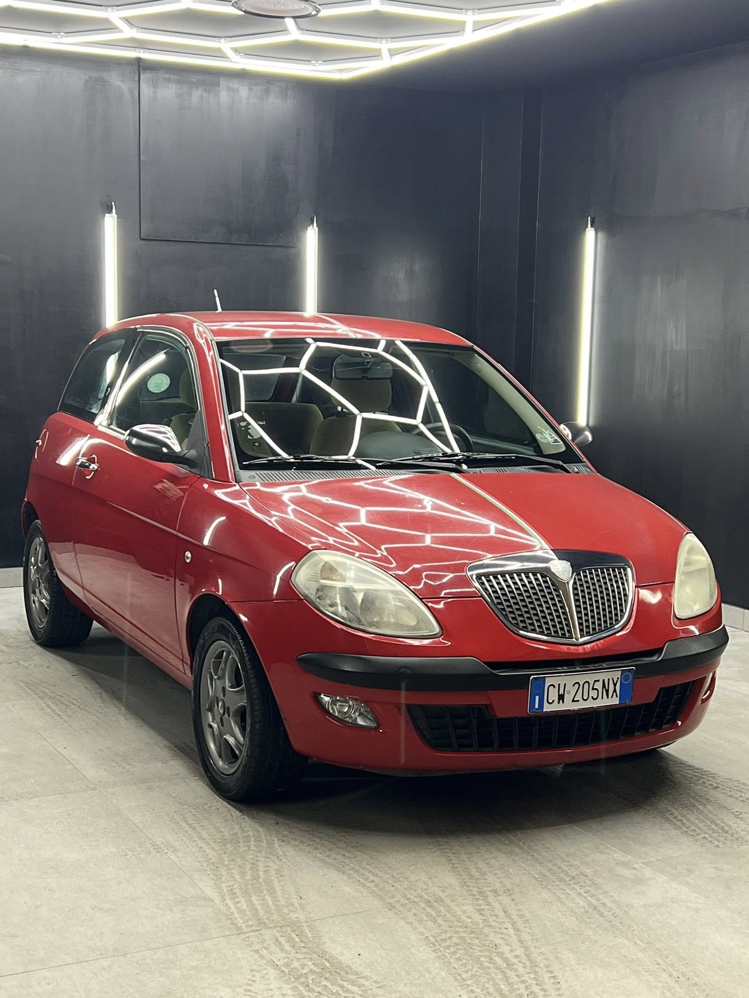 
LANCIA YPSILON 1.2 Oro full									