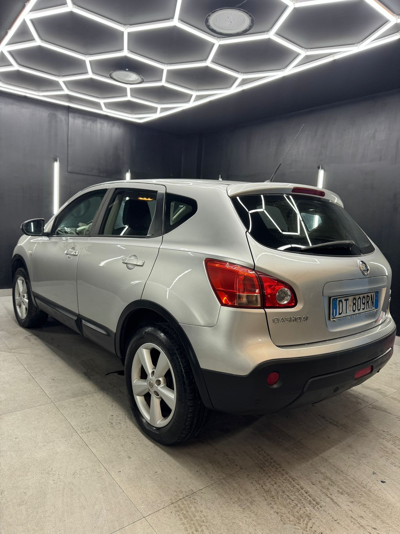 
NISSANQASHQAI 1.5 dCi Tekna2009 full									