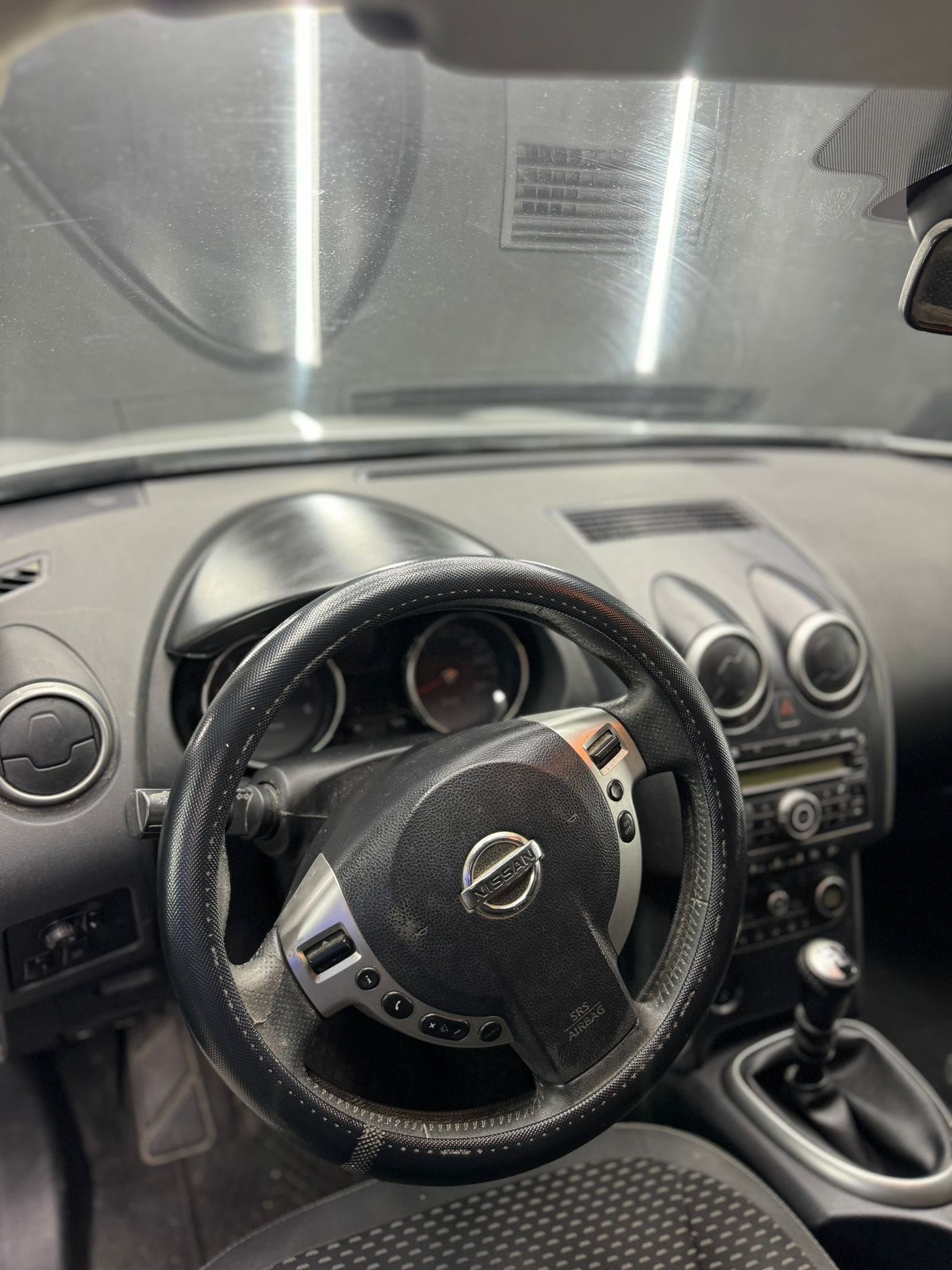 
NISSANQASHQAI 1.5 dCi Tekna2009 full									