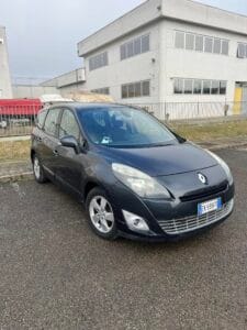 RENAULT SCENIC 1.5 dCi 110CV Luxe 2011