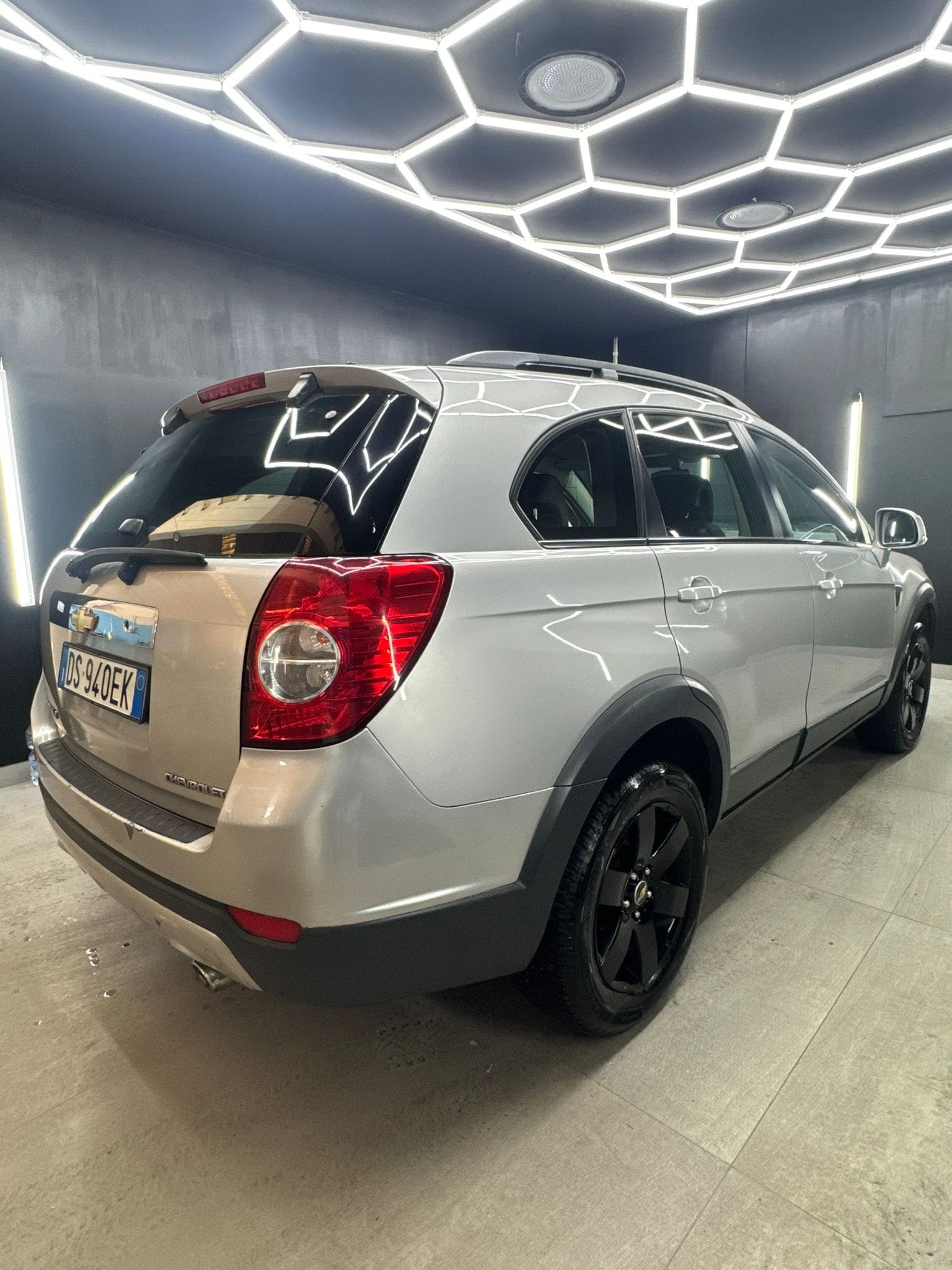
CHEVROLET Captiva 2.0 VCDi Sport 2008 full									