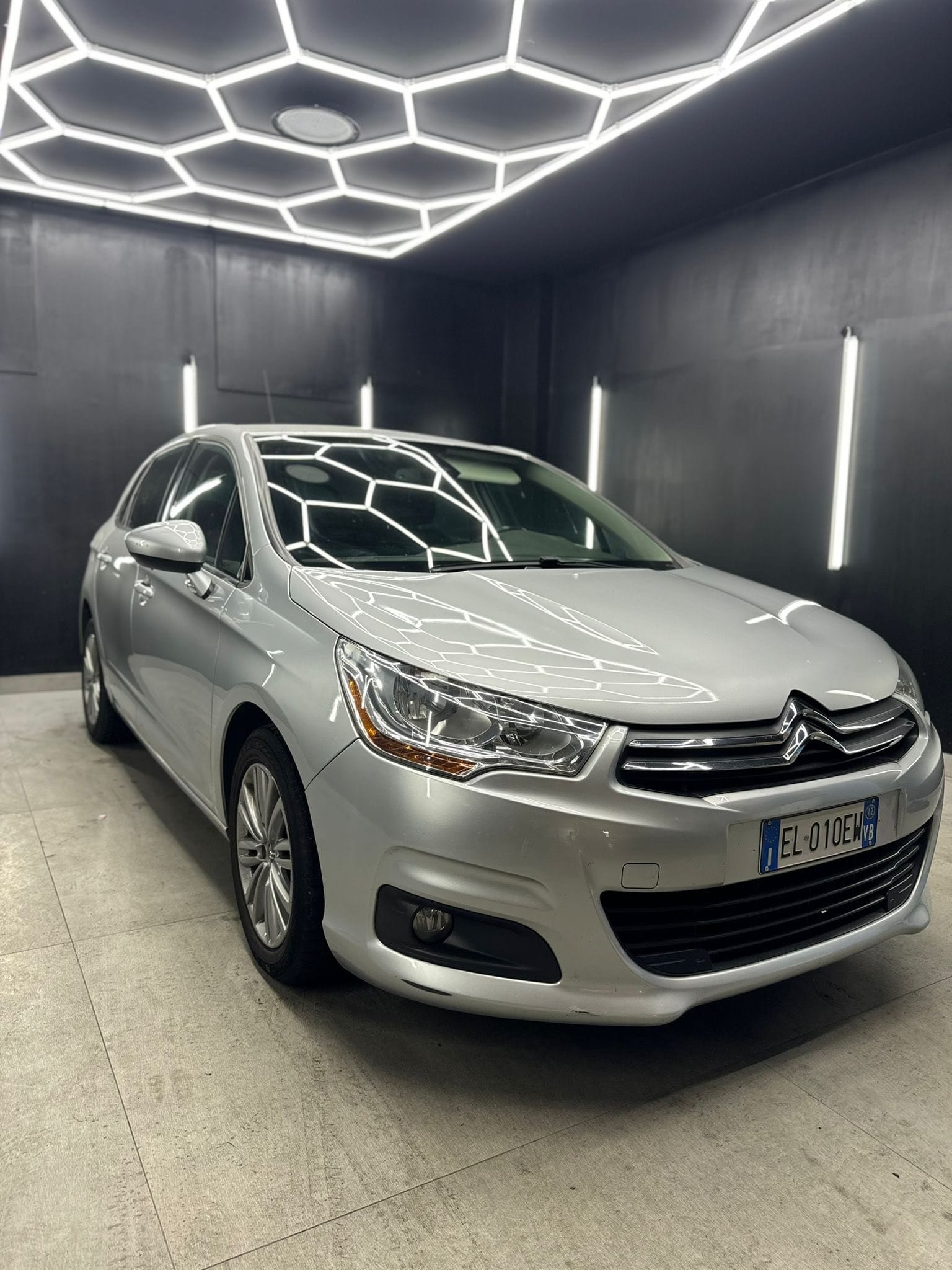 
CITROEN C4 1.6 HDi 90 Business 2012 full									