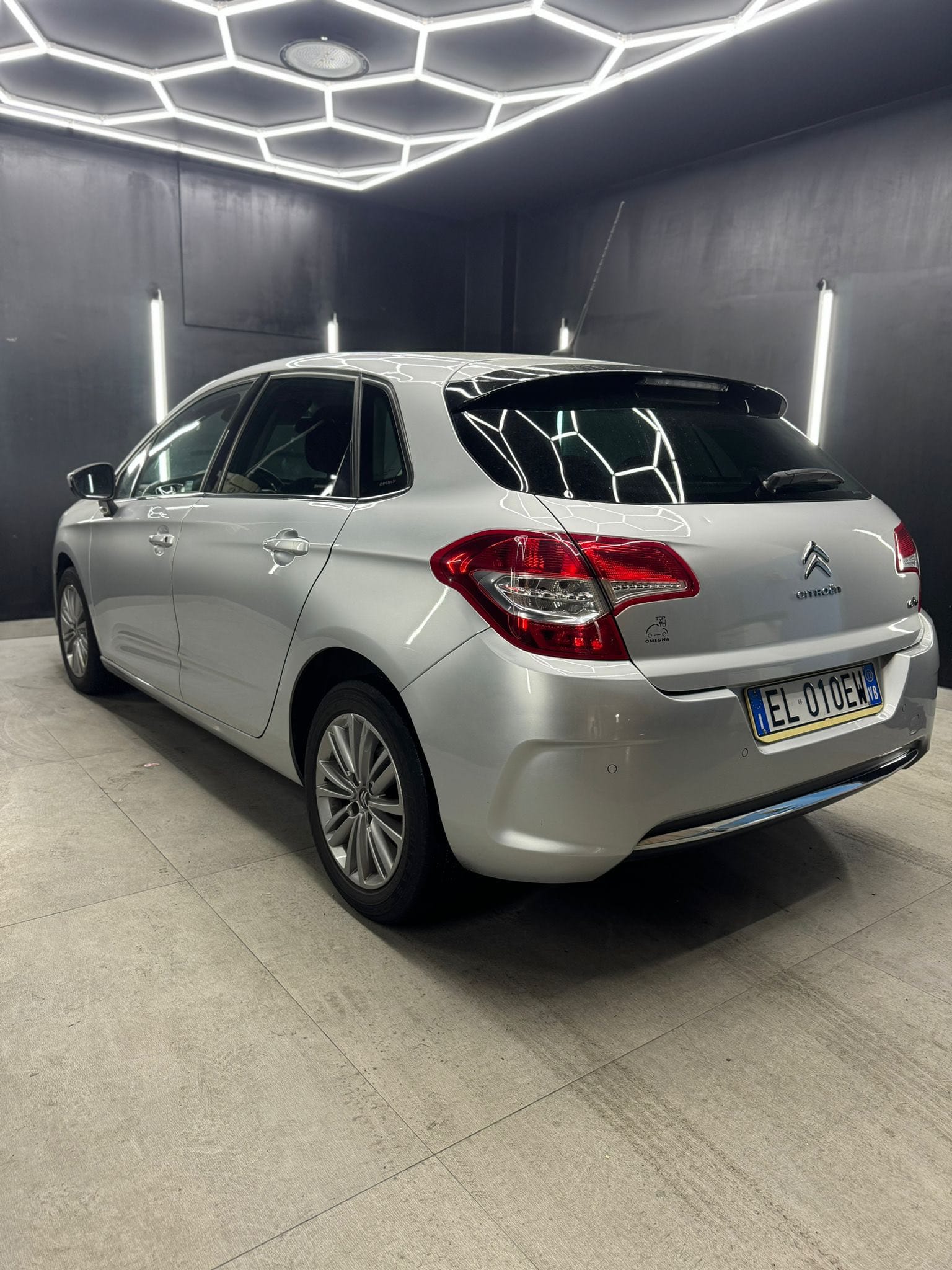 
CITROEN C4 1.6 HDi 90 Business 2012 full									