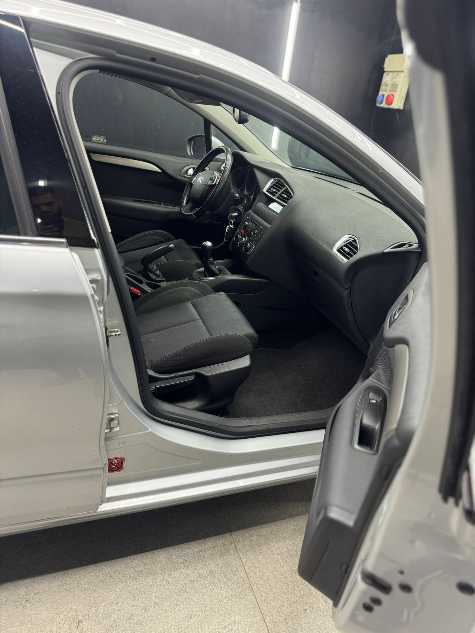 
CITROEN C4 1.6 HDi 90 Business 2012 full									