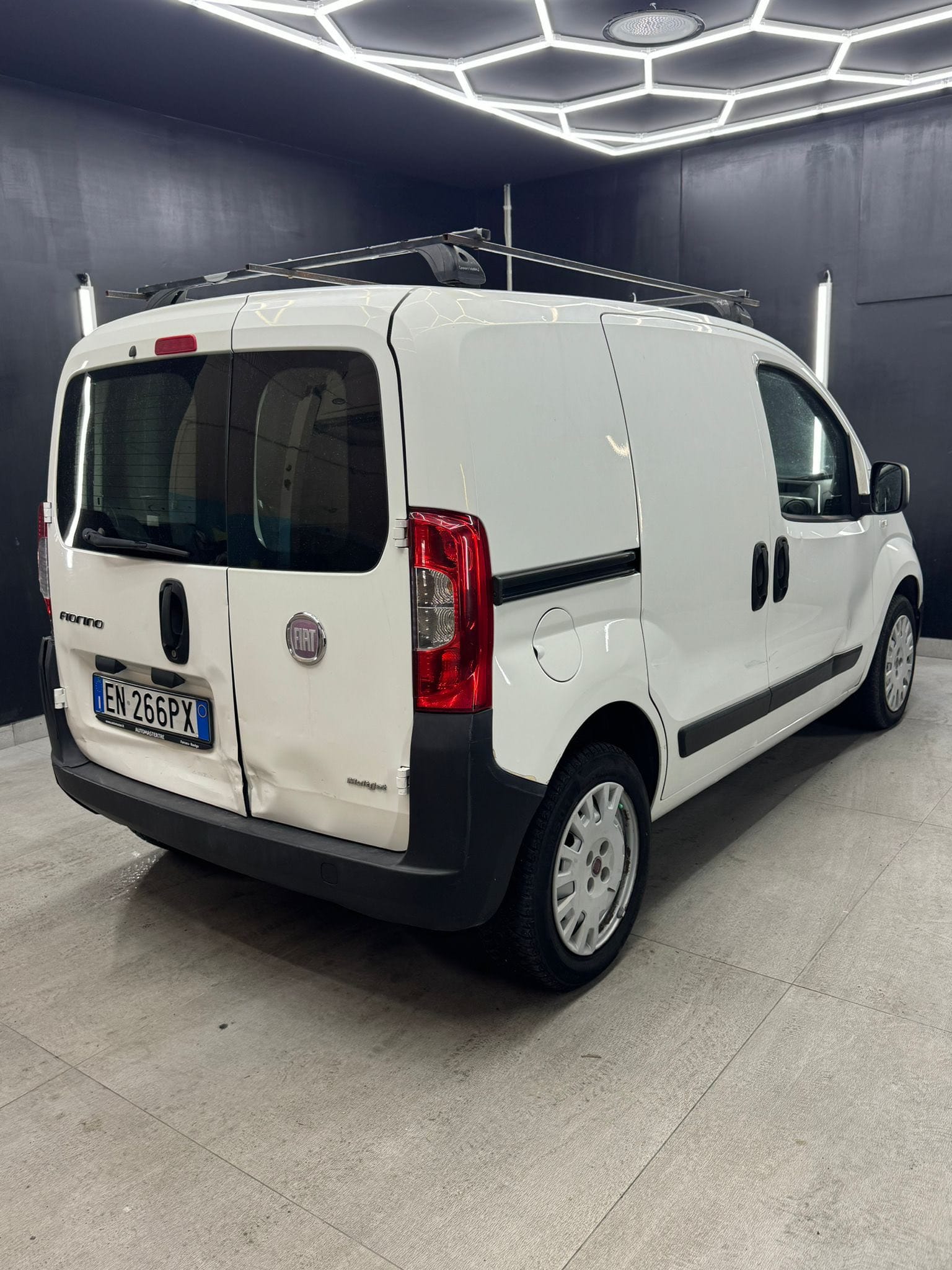 
FIAT FIORINO 1.3 MJT 16V 95CV 2013 full									