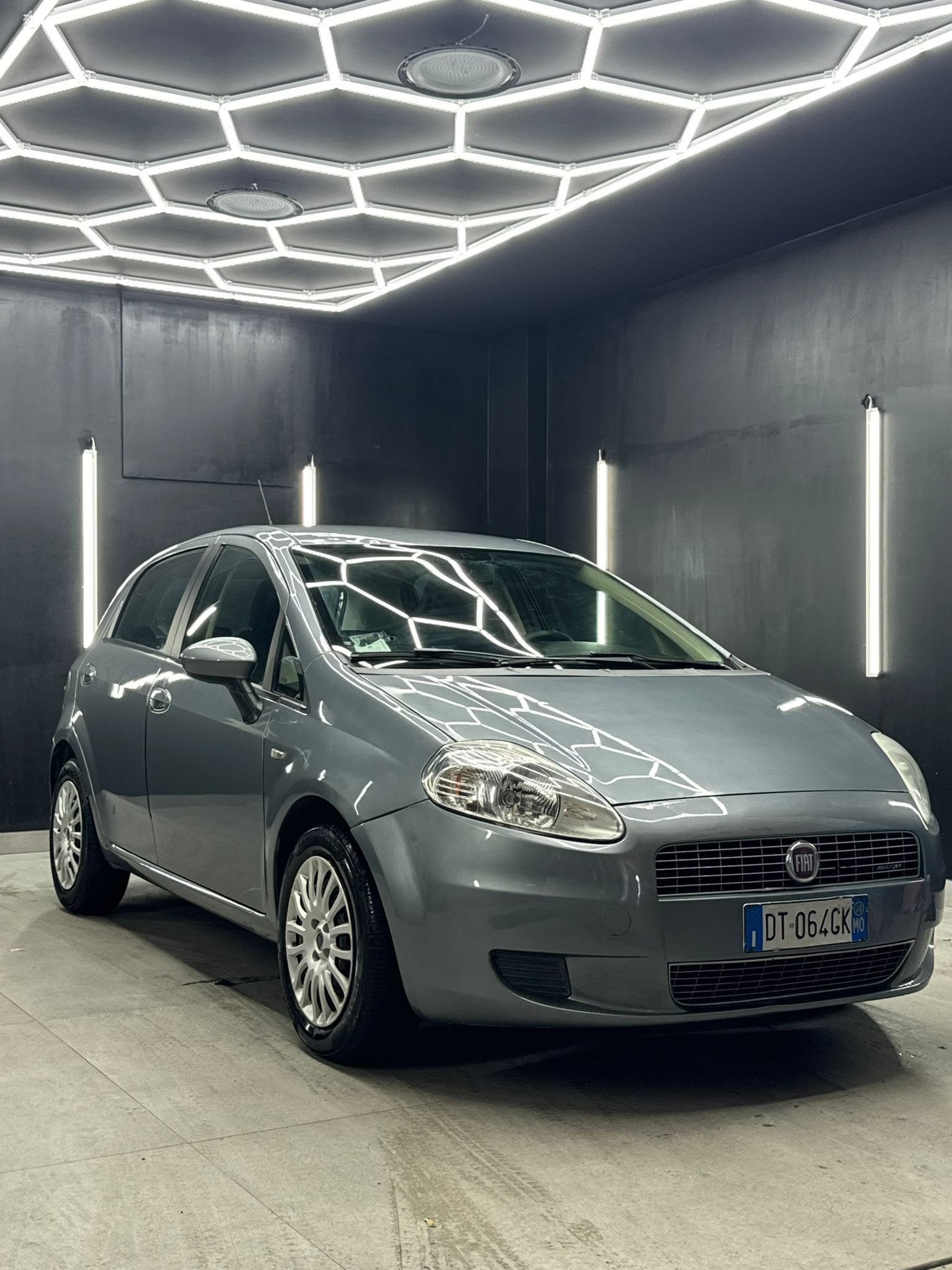 
FIATGRANDE PUNTO 1.3 MJT 90 CV 5P Emotion2008 full									