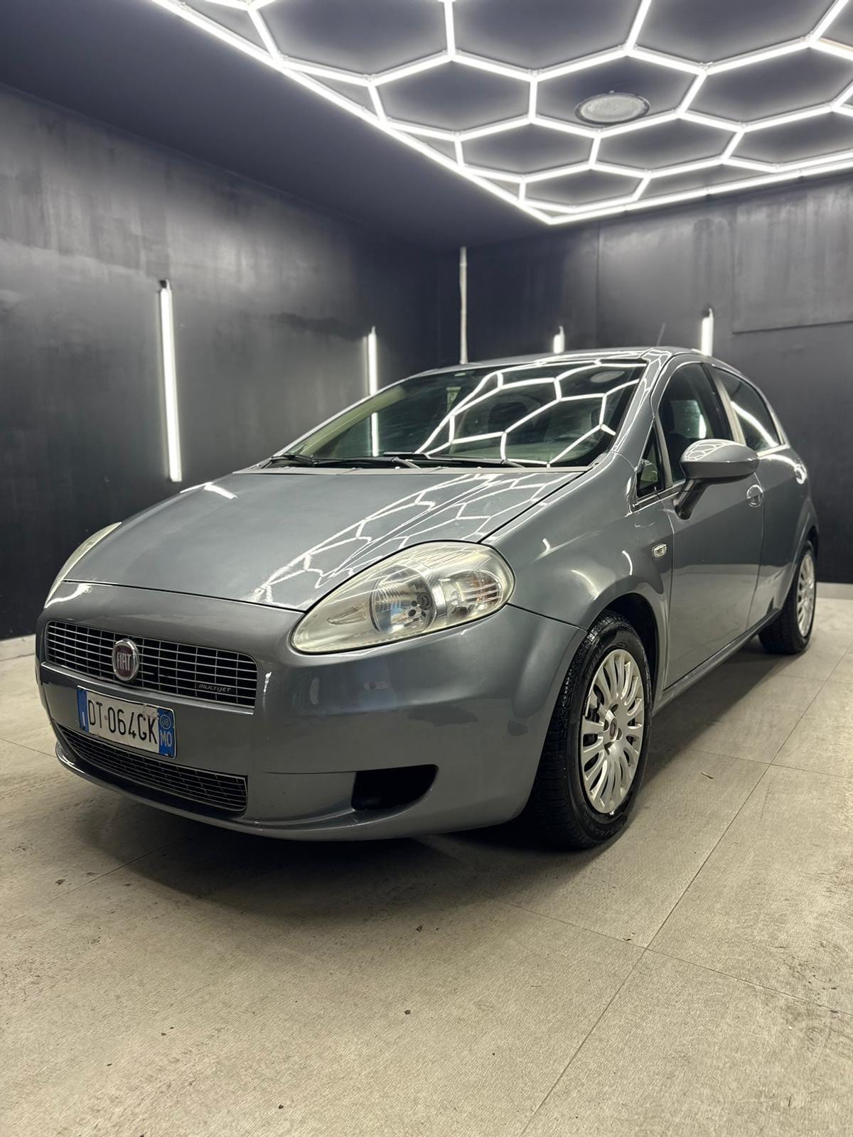 
FIATGRANDE PUNTO 1.3 MJT 90 CV 5P Emotion2008 full									