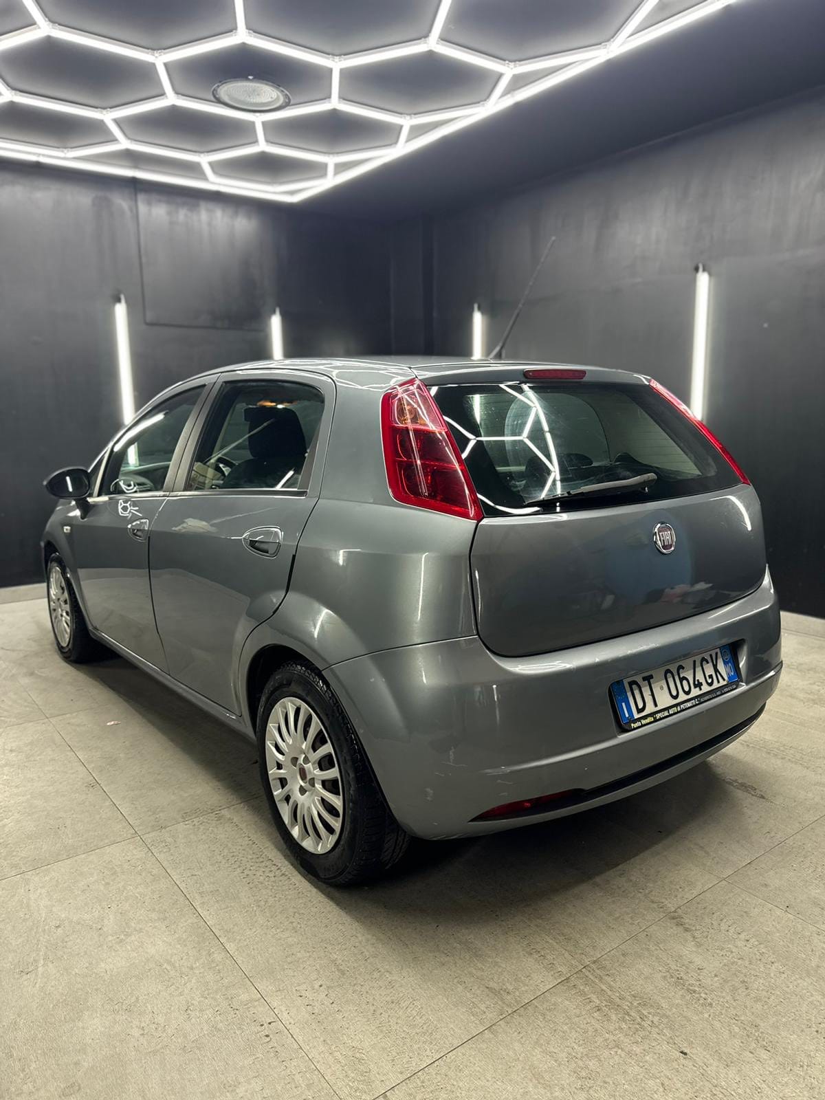 
FIATGRANDE PUNTO 1.3 MJT 90 CV 5P Emotion2008 full									