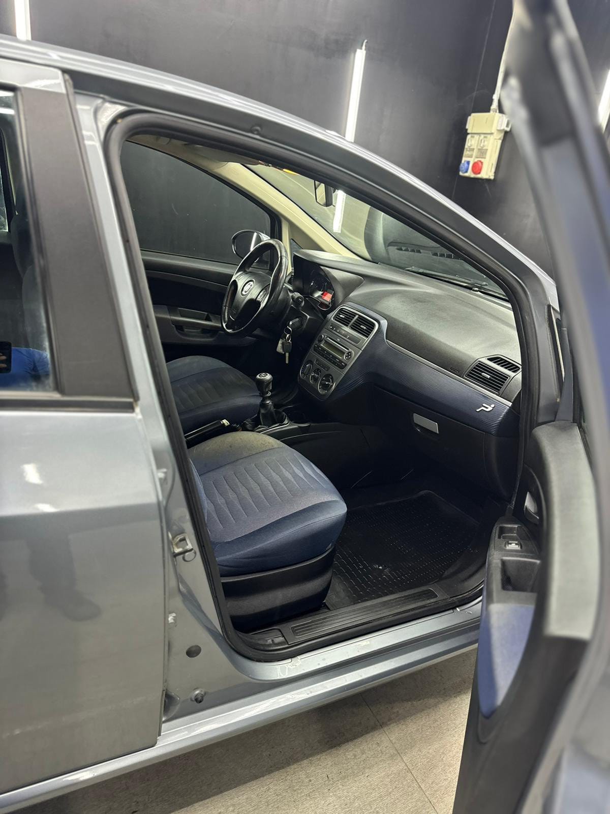 
FIATGRANDE PUNTO 1.3 MJT 90 CV 5P Emotion2008 full									