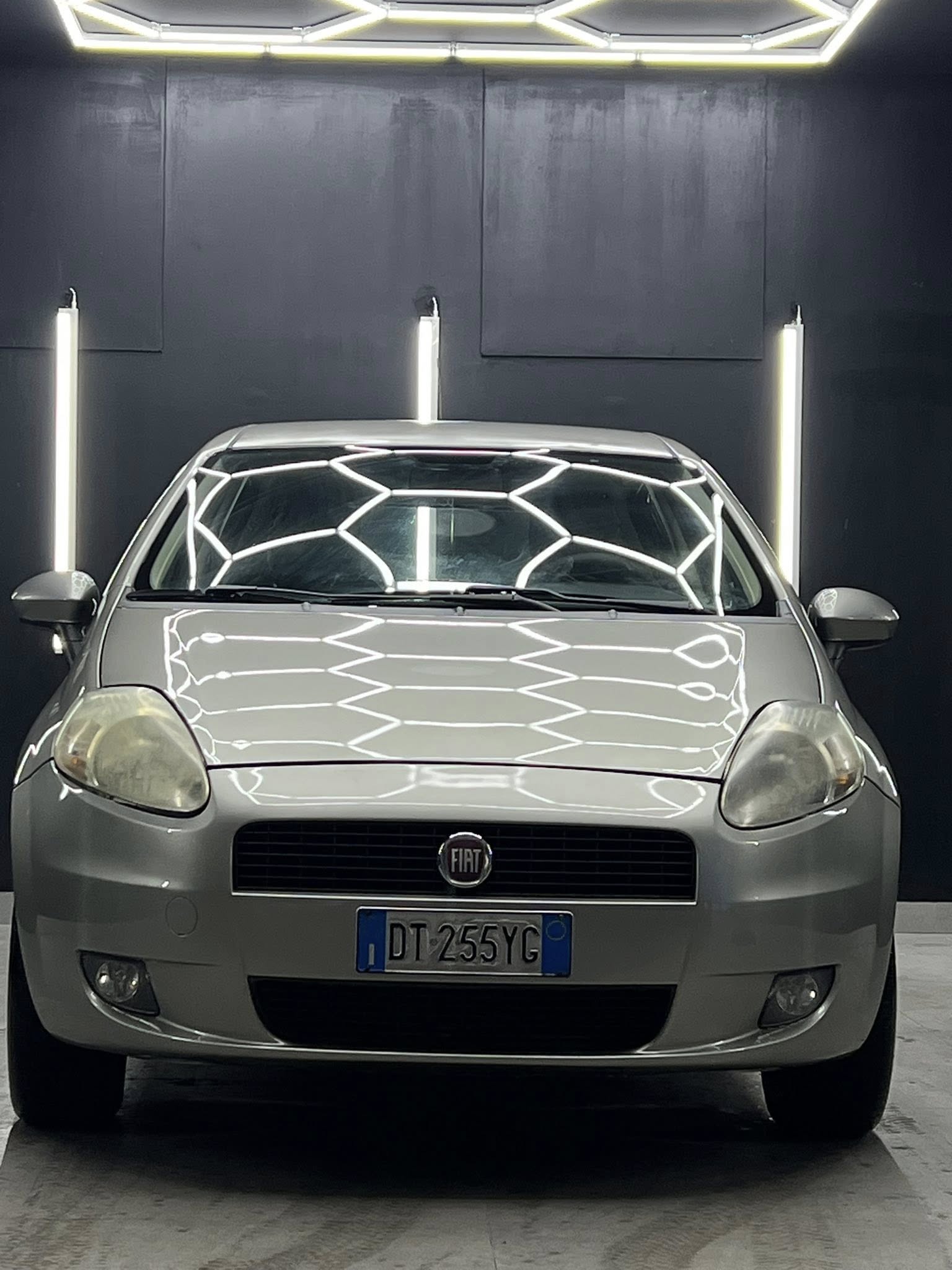 FIATGRANDE PUNTO 1.4 5P Dynamic Natural Power2009