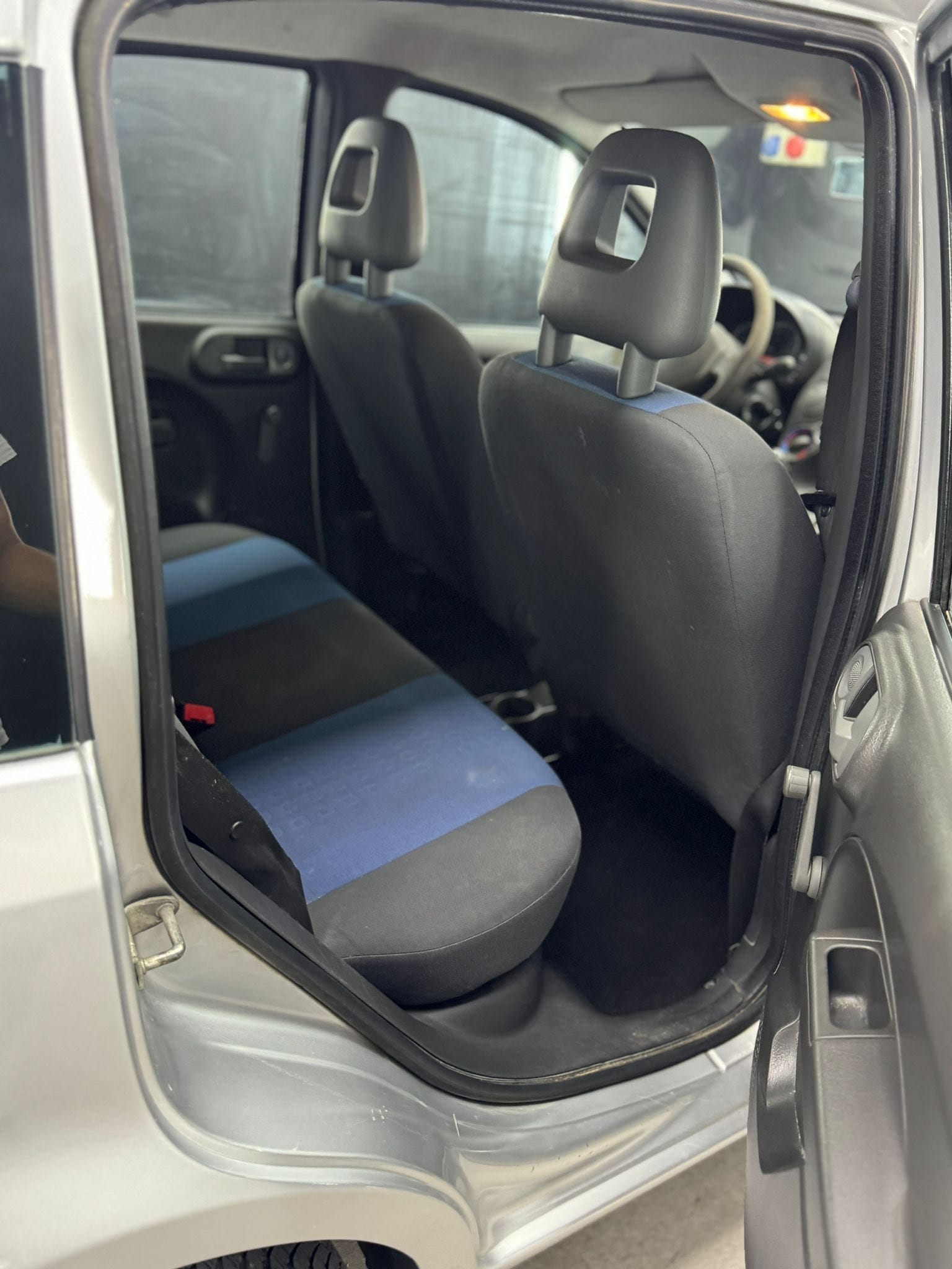 
FIAT PANDA 1.4 DYNAMIC NATURAL POWER 2011 full									
