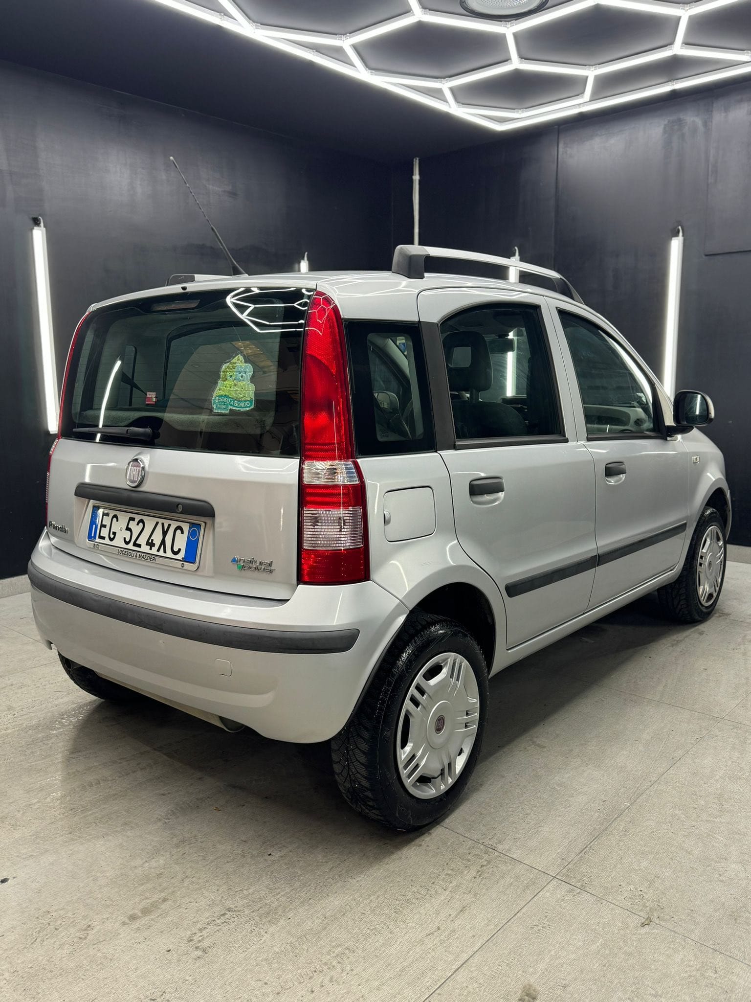 
FIAT PANDA 1.4 DYNAMIC NATURAL POWER 2011 full									