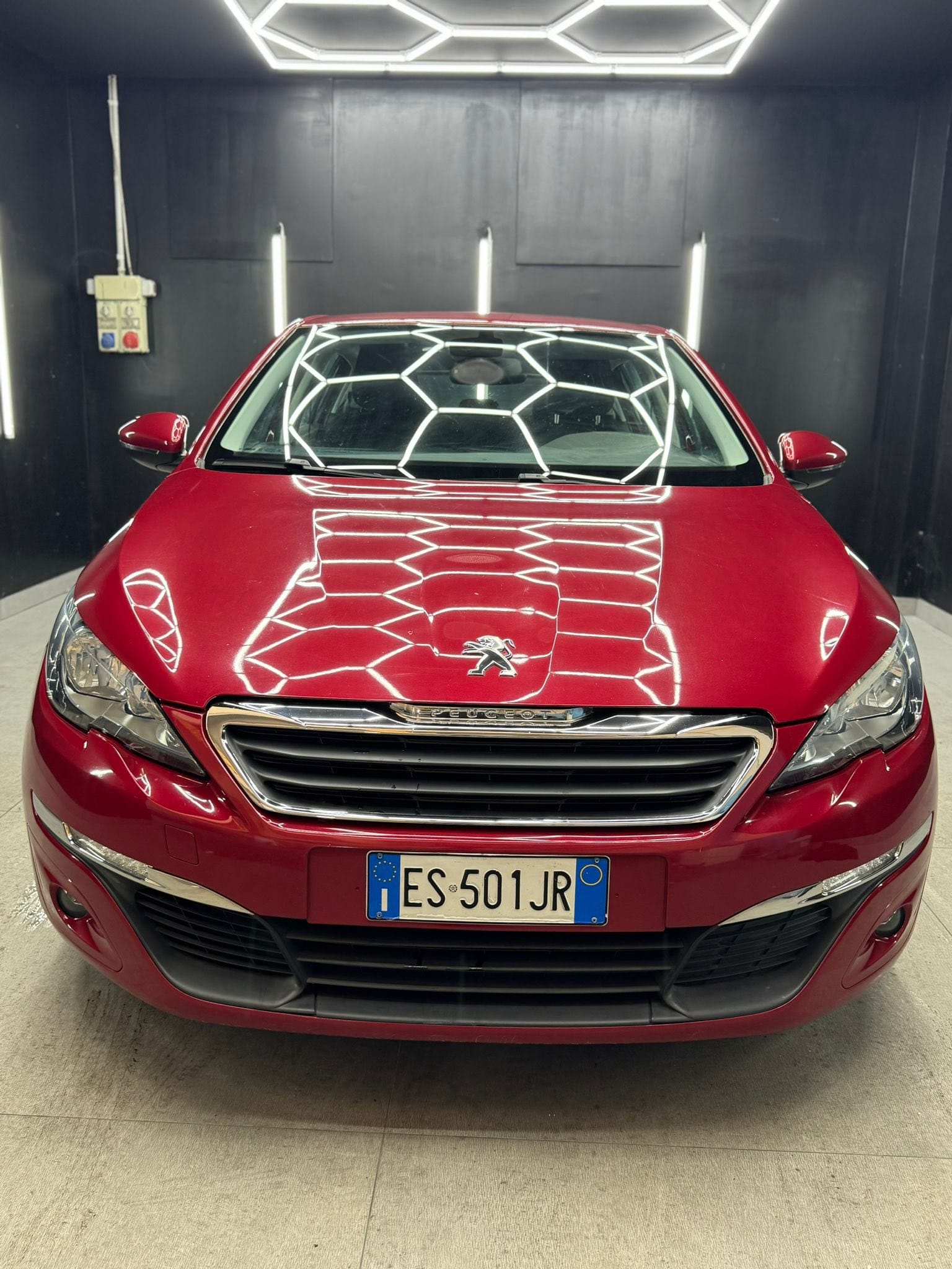 
PEUGEOT 308 1.6 THP 125 CV Allure 2013 full									