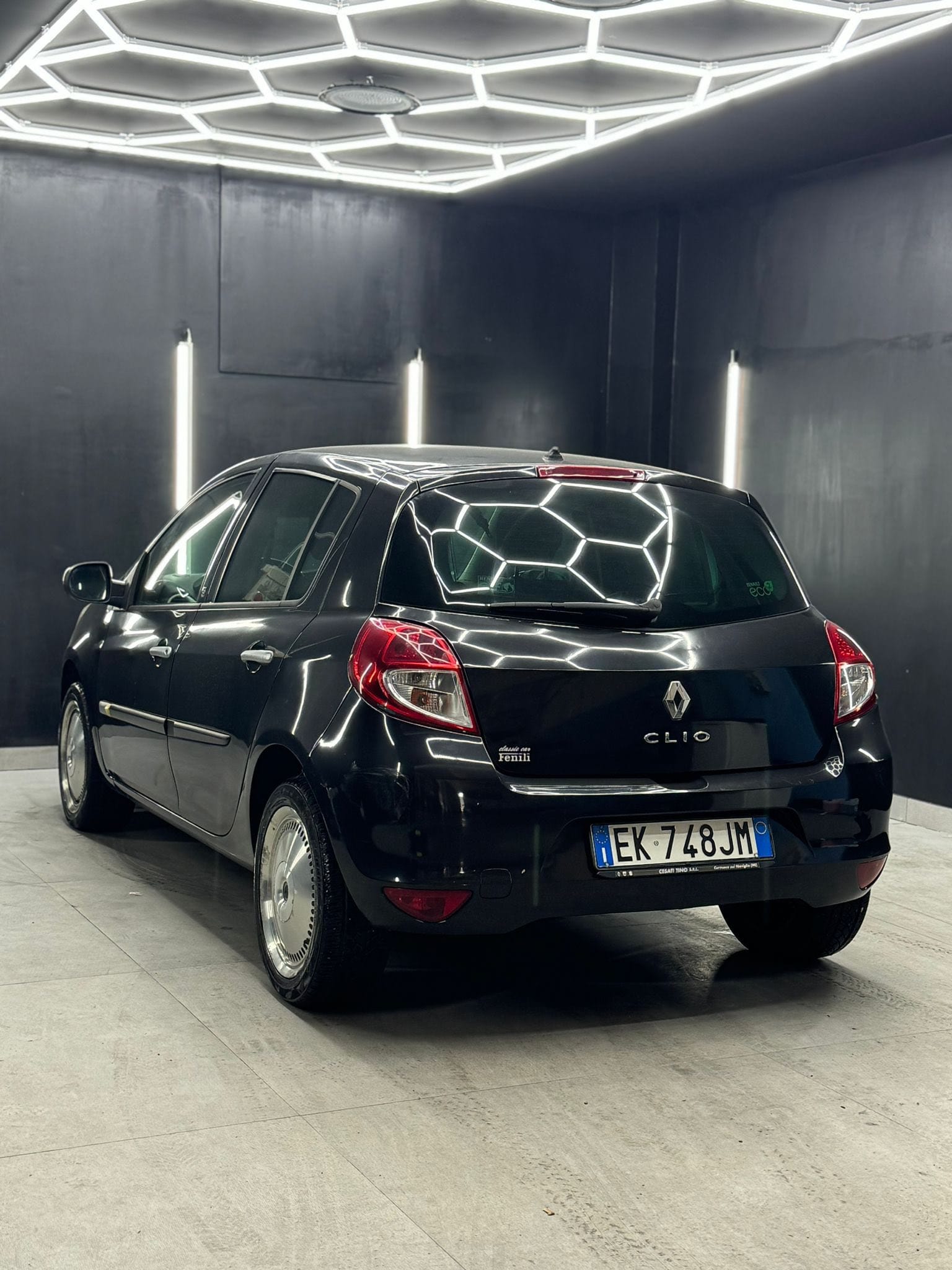 
RENAULT CLIO 1.2 16V TCE 100CV 5P Live 2011 full									