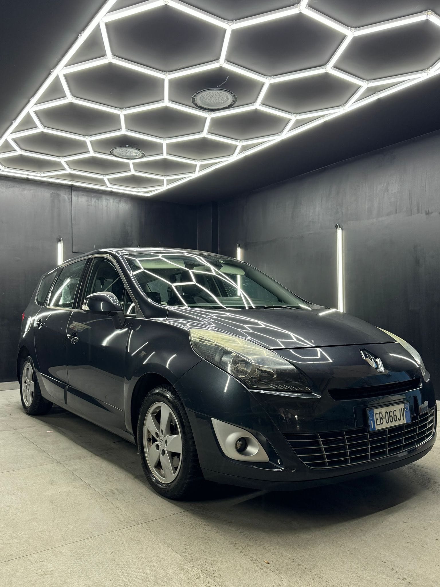 RENAULT SCENIC 1.9 dCi 130CV Luxe 2010