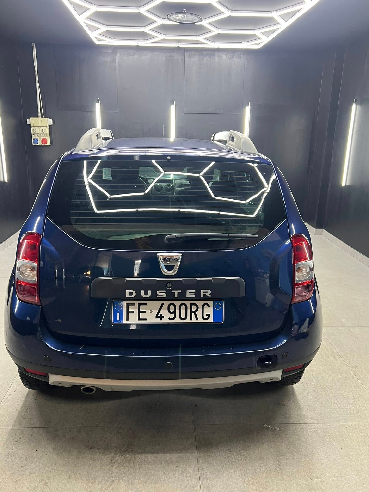 
DACIADUSTER 1.5 dCi 110CV Start&Stop 4×2 Serie Lim. Urban Explorer2016 full									