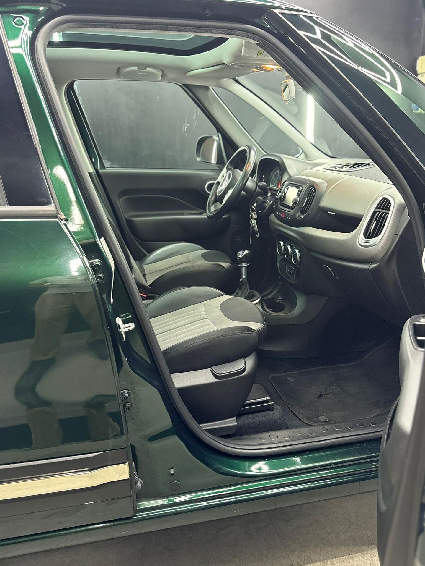 
FIAT500L 1.4 95 CV Lounge2016 full									