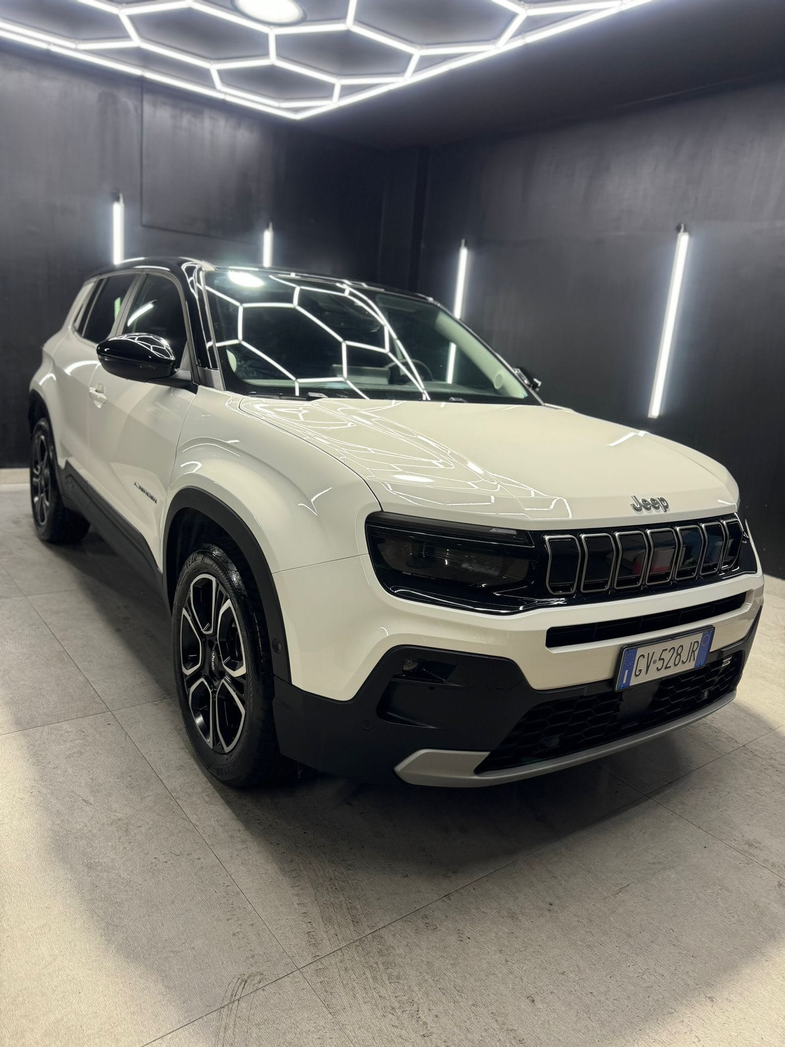 
JEEPAVENGER 1.2 Turbo 100 CV Summit2024 full									