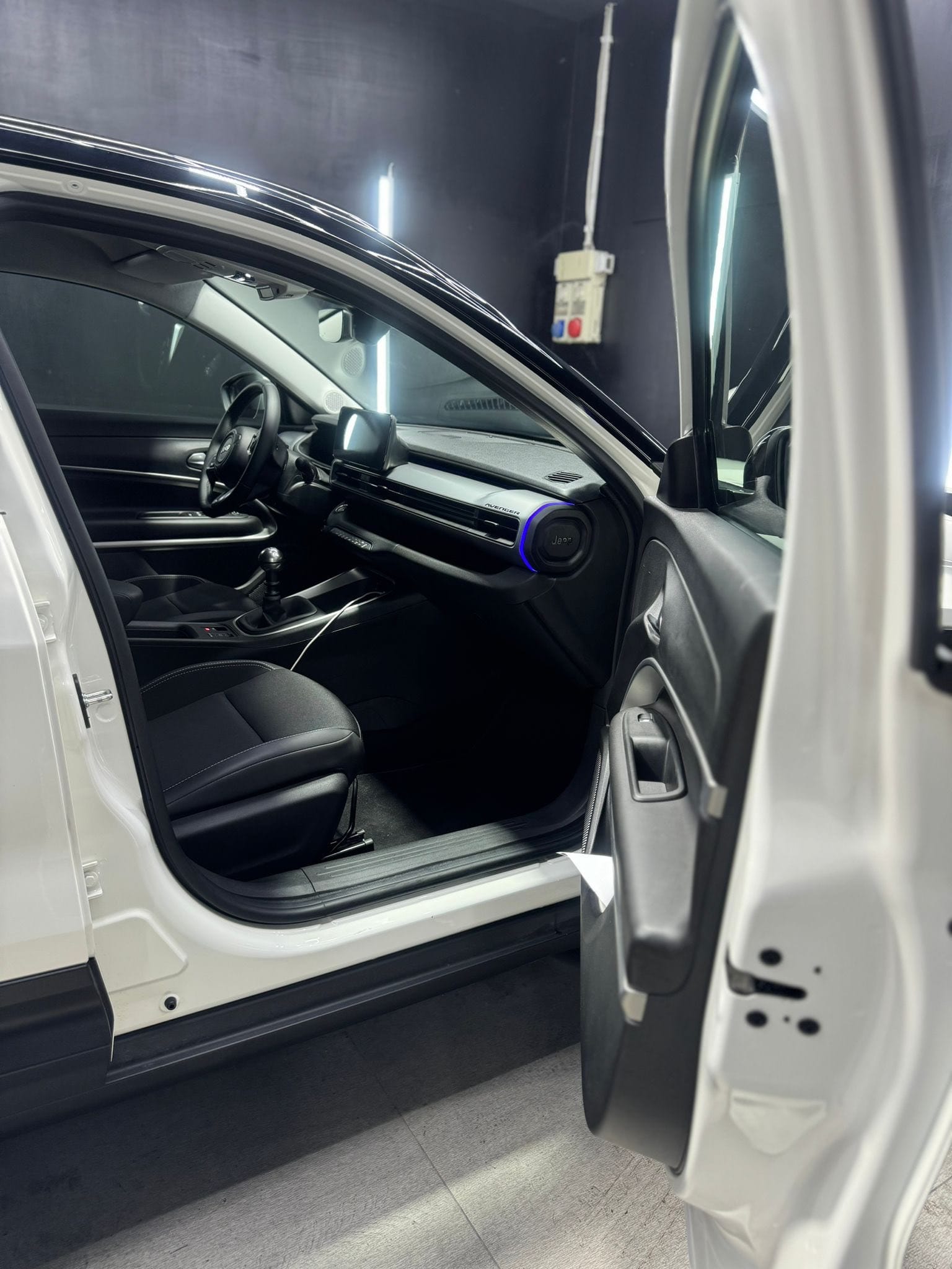 
JEEPAVENGER 1.2 Turbo 100 CV Summit2024 full									