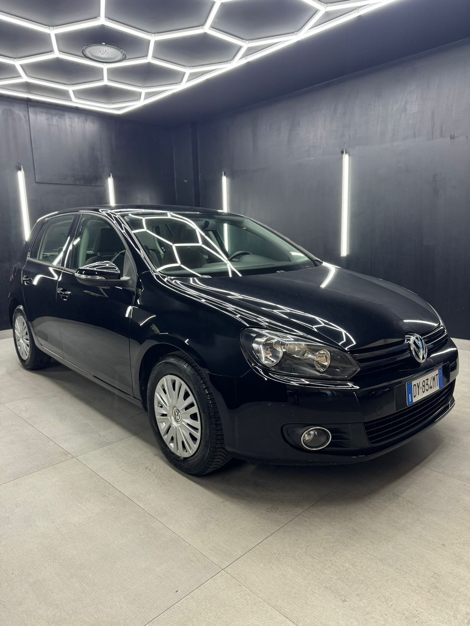 
VOLKSWAGENGOLF 1.2 TSI 5P Comfortline2010 full									