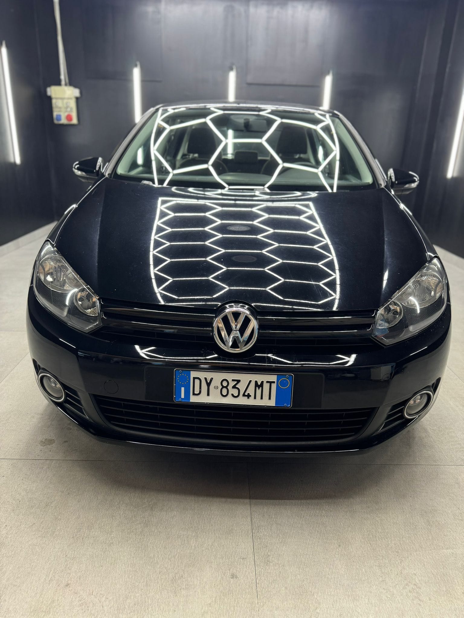 
VOLKSWAGENGOLF 1.2 TSI 5P Comfortline2010 full									