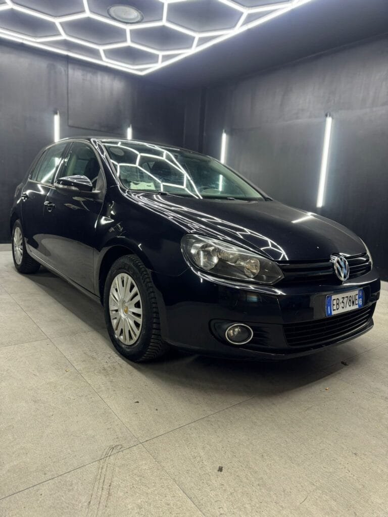 VOLKSWAGENGOLF Business 1.6 TDI Highline2010