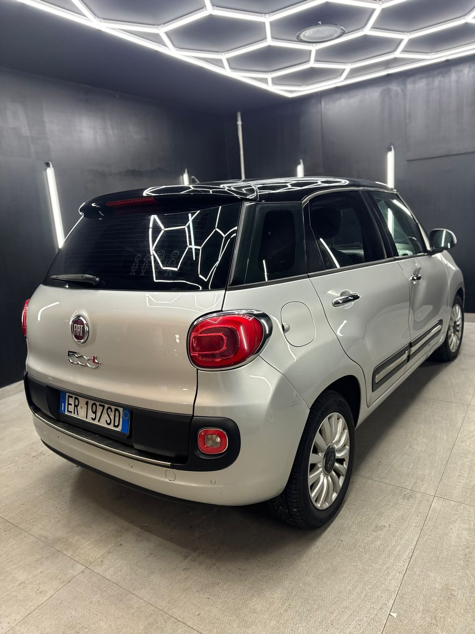 
FIAT500L 1.3 Multijet 85 CV Lounge2013 full									
