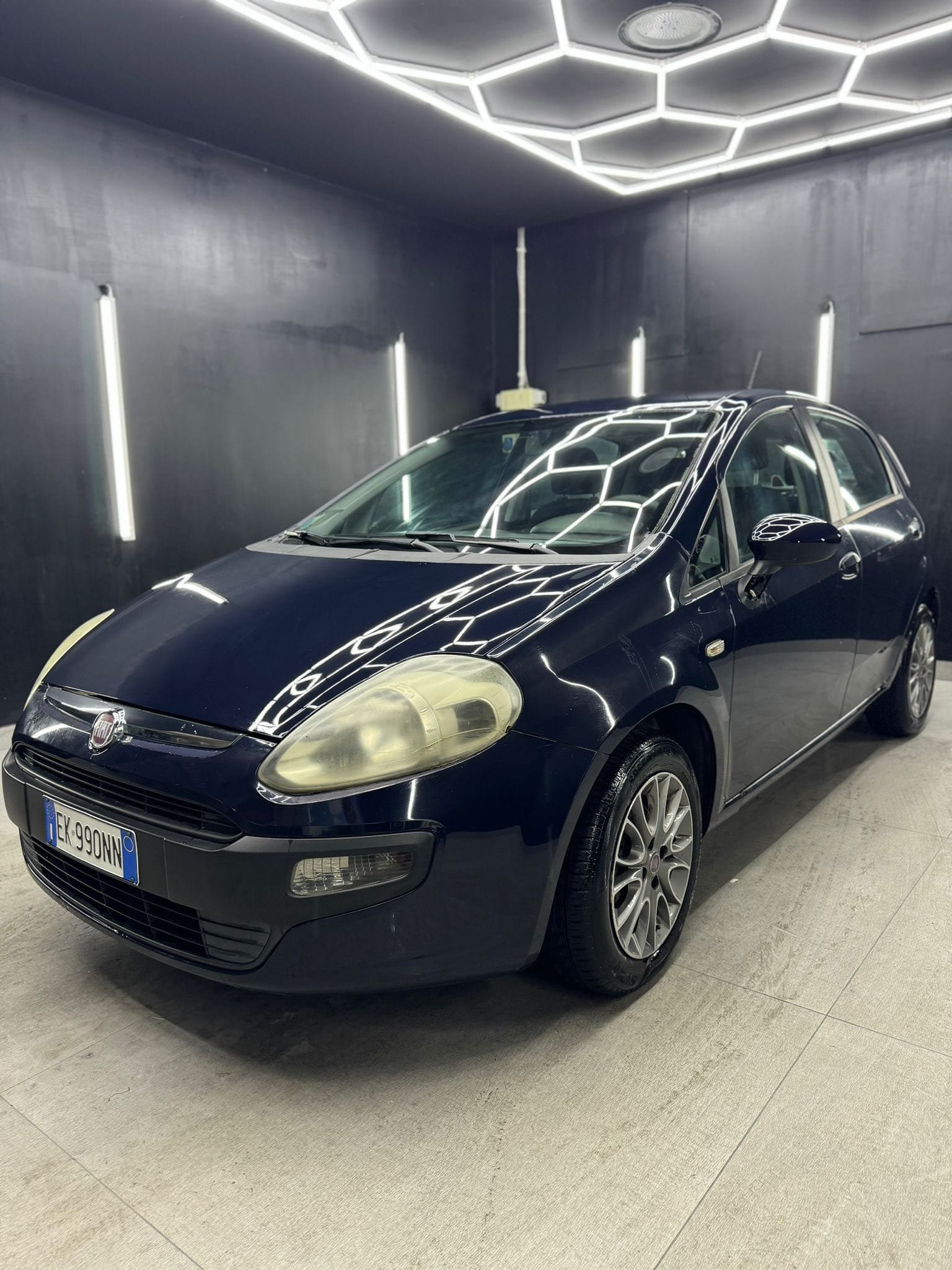 
FIATPUNTO Evo 1.3 Mjt DPF 5P SeS Dynamic2011 full									